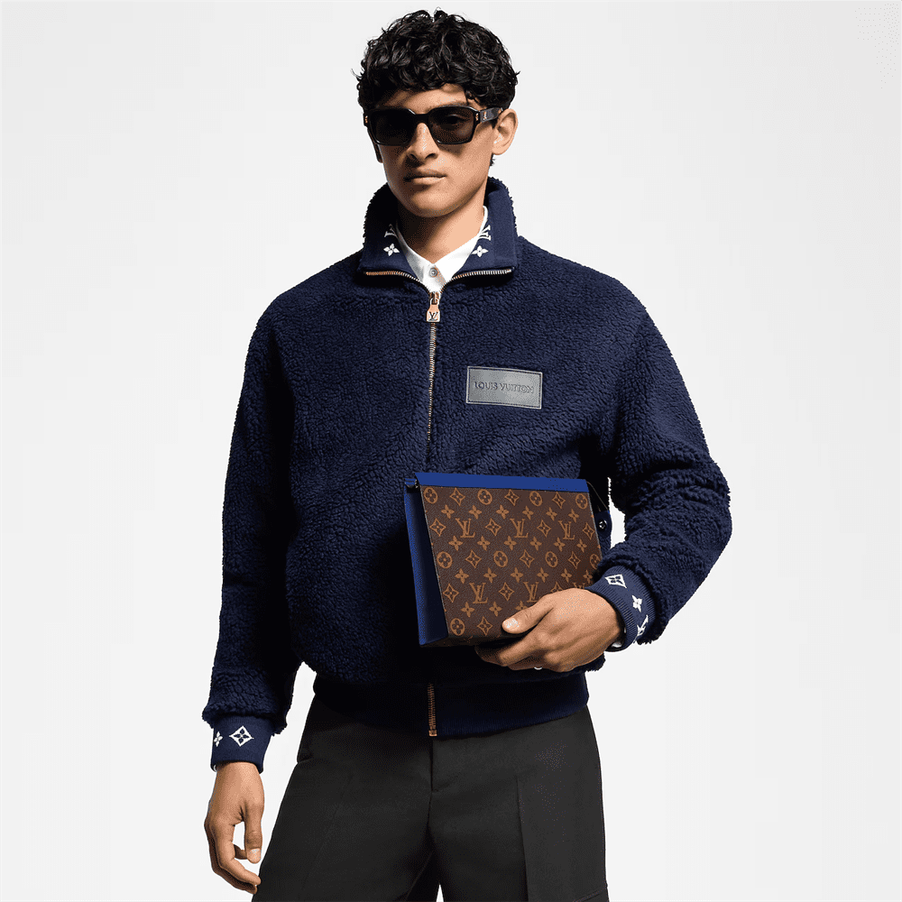 Louis Vuitton M12819 Pochette Voyage MM