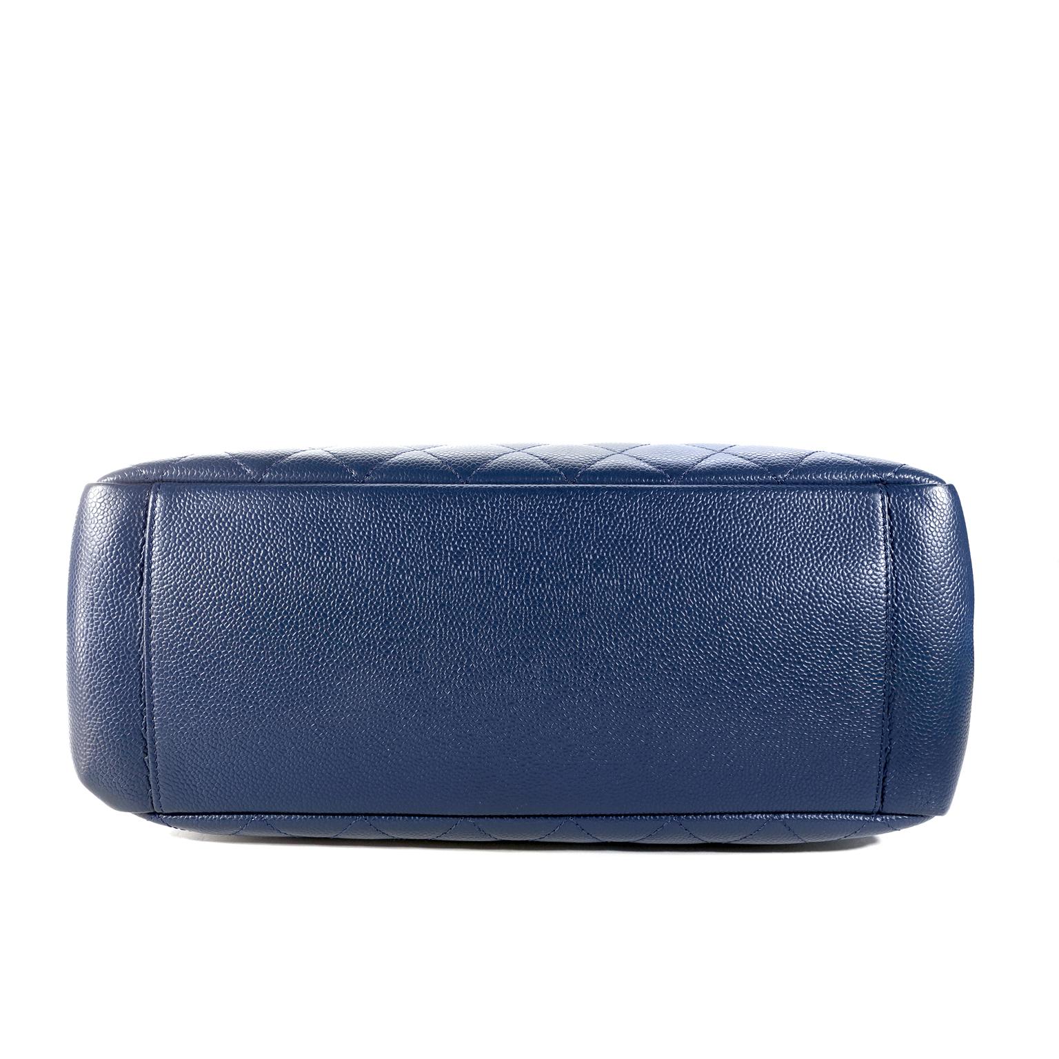 CHANEL Grand Shopping Tote Quilted Caviar XL