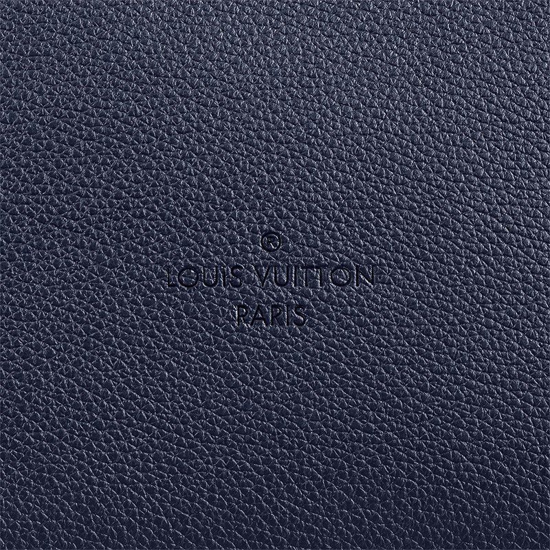 Louis Vuitton M52759 Lockme Go