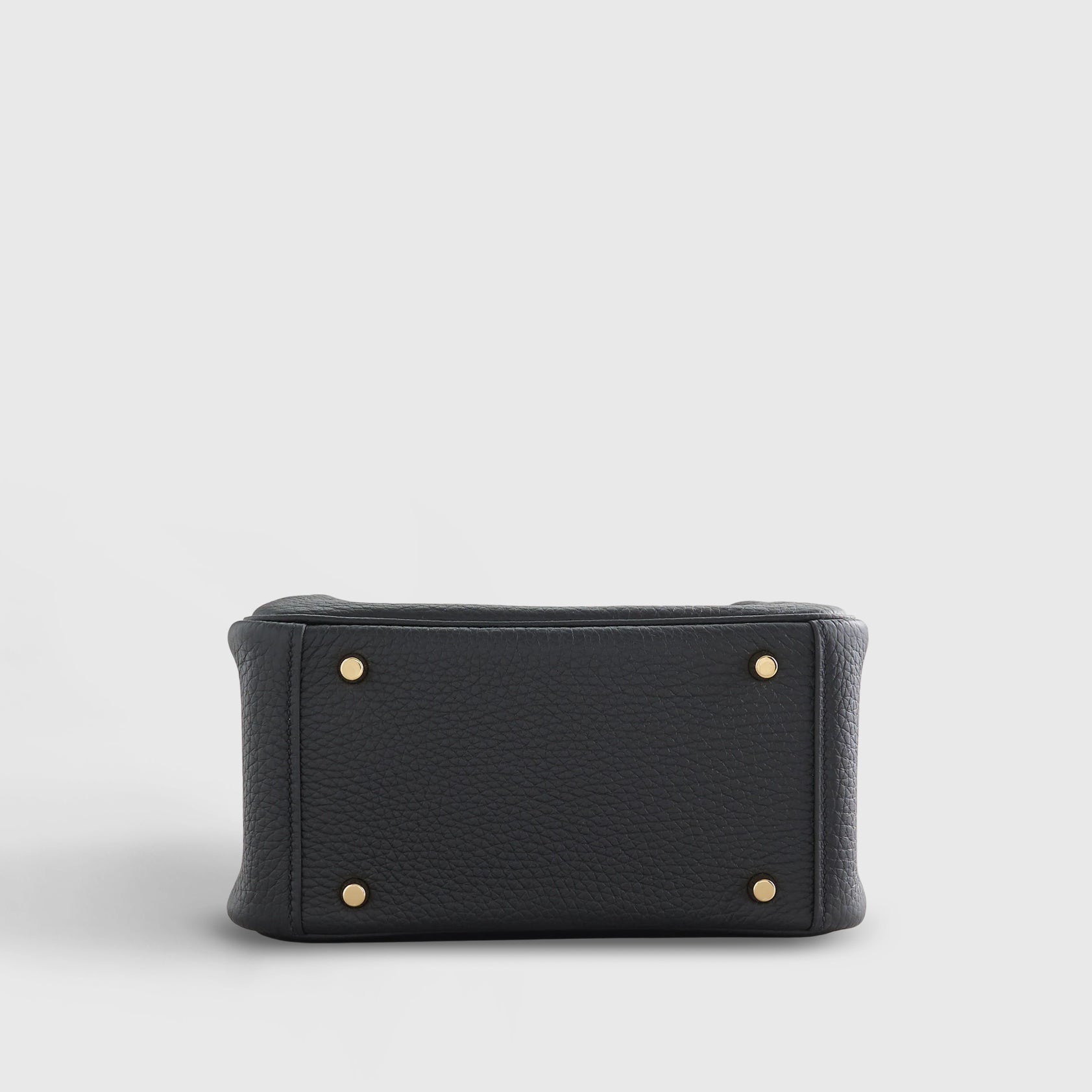 HERMES Lindy 20 Clemence Black Gold Hardware