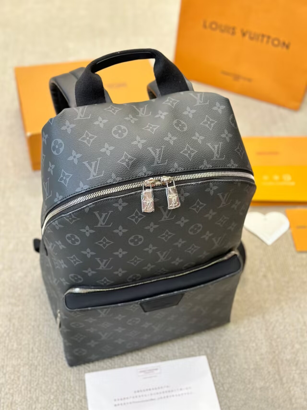 Louis Vuitton DISCOVERY Backpack M43186