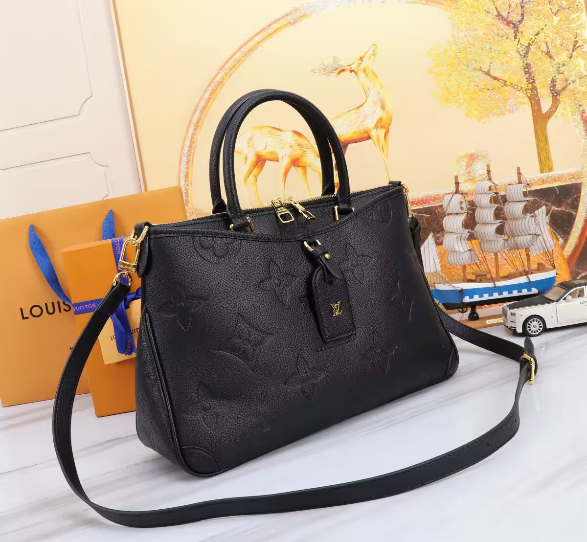 Louis Vuitton TRIANON medium handbag M46487