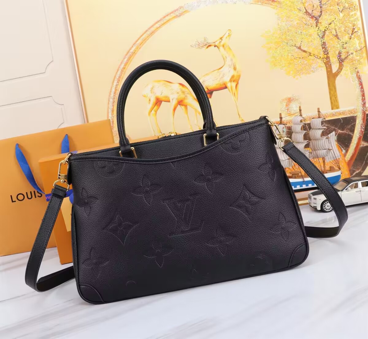 Louis Vuitton TRIANON medium handbag M46487
