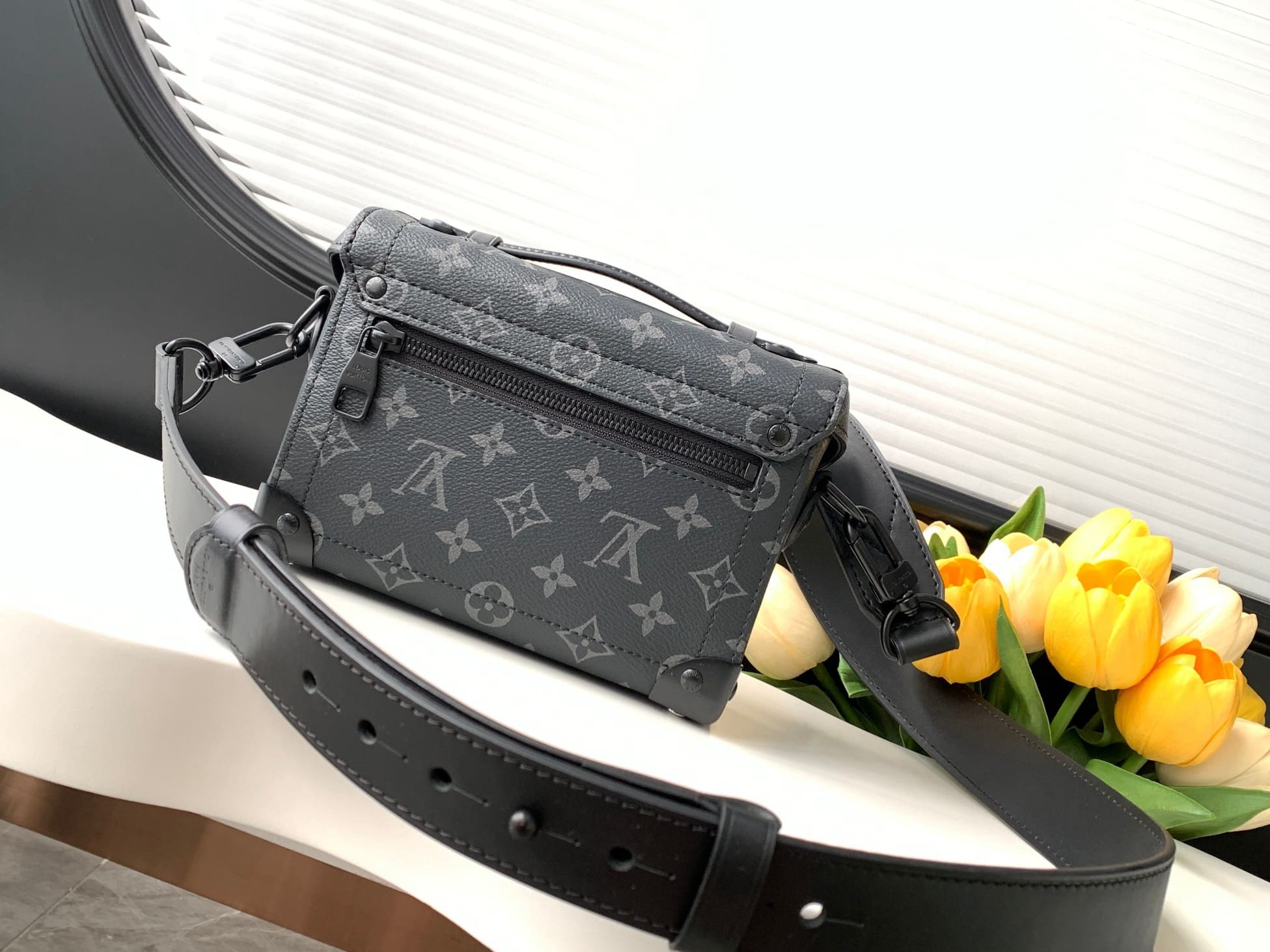 Louis Vuitton M11743 Soul Trunk