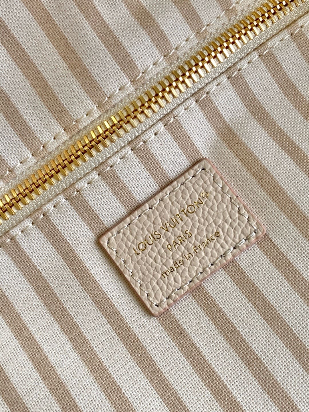 Louis Vuitton M14285 Neverfull MM