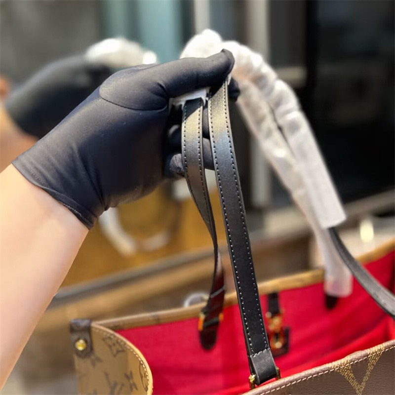 Louis Vuitton ONTHEGO MM M45321