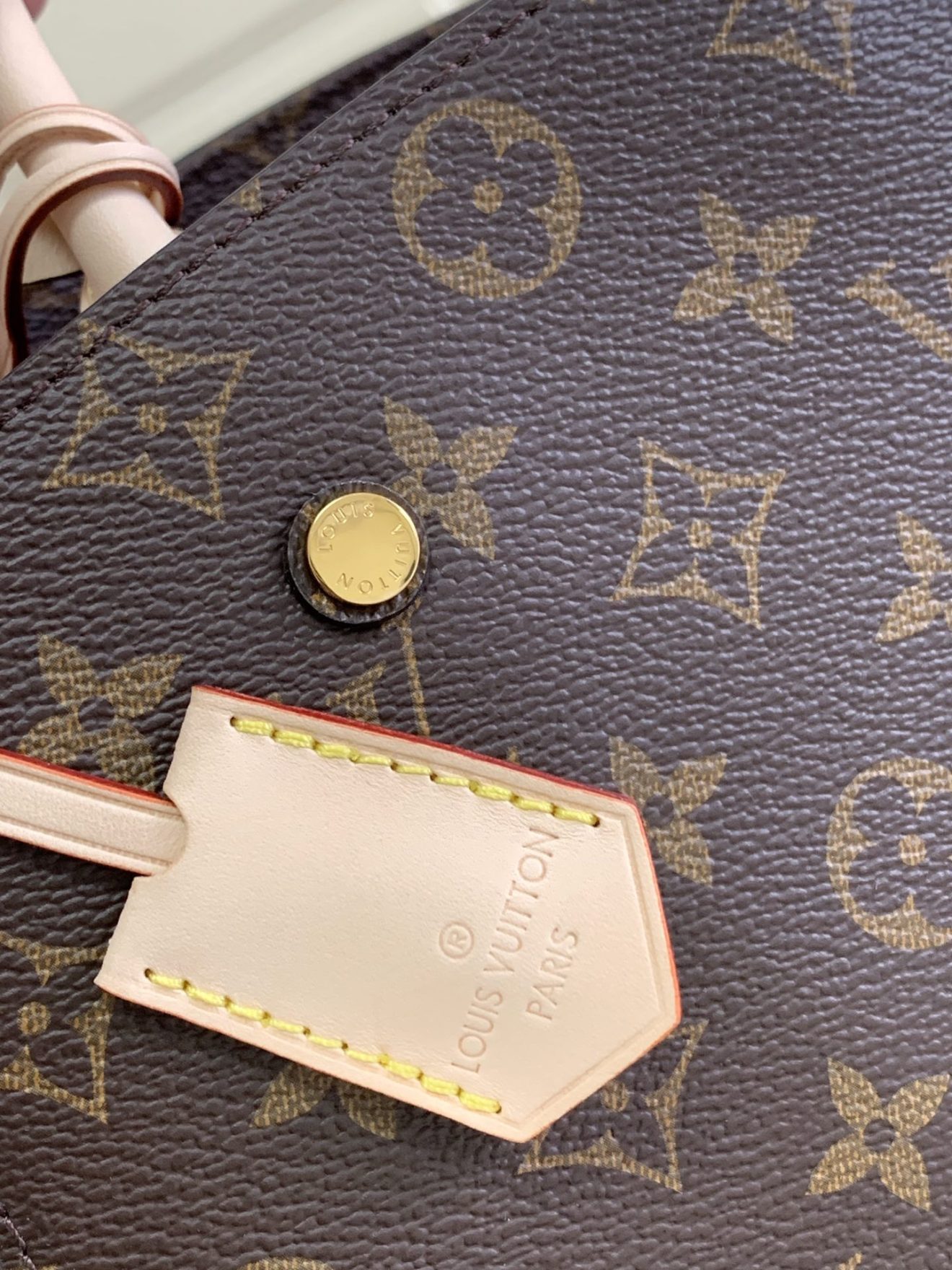 Louis Vuitton Monogram Canvas Montaigne MM M41056