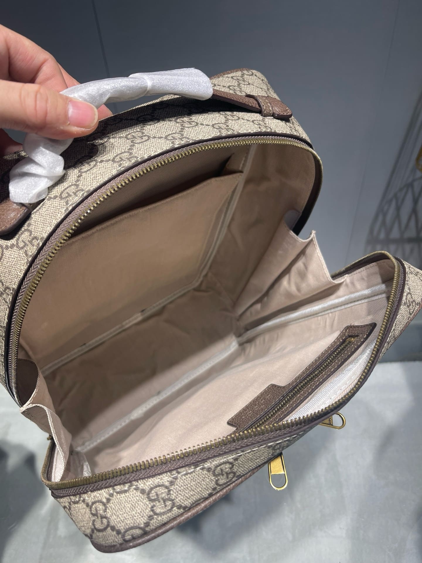 GUCCI OPHIDIA MEDIUM GG BACKPACK