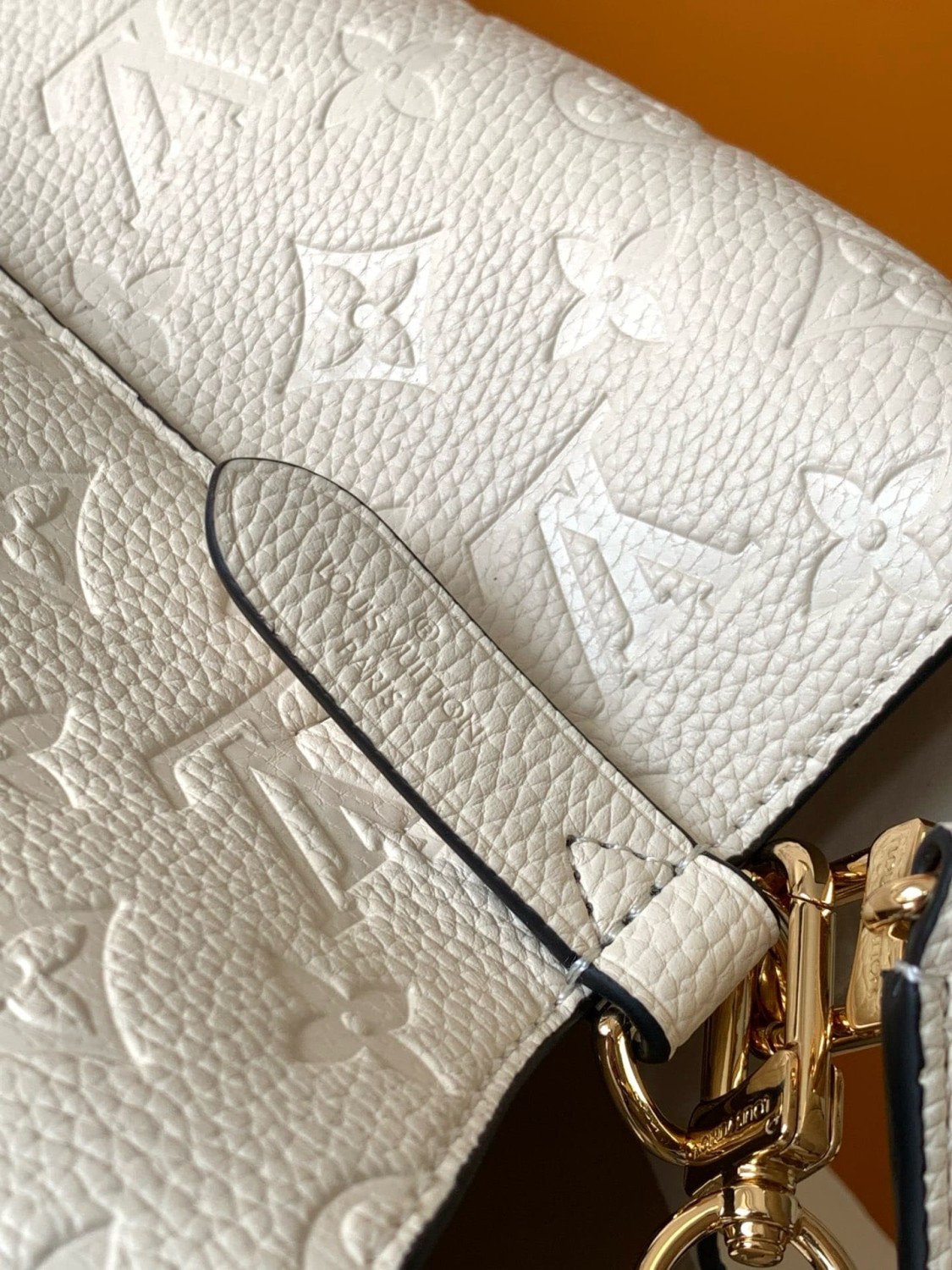 Louis Vuitton M46526 Néonoé MM