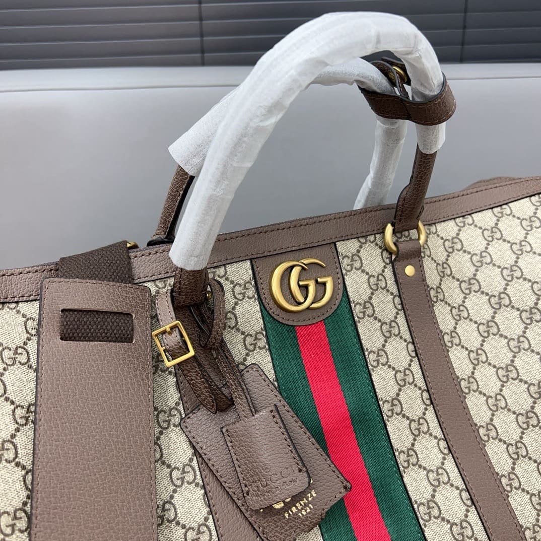 GUCCI SAVOY LARGE DUFFLE BAG