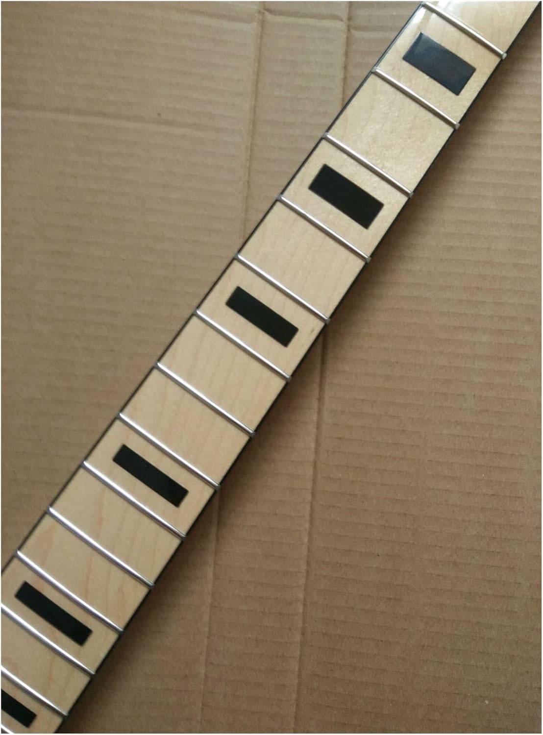Unfinished J Bass Guitar Neck Replacement 20 Fret Electric Guitar Neck
