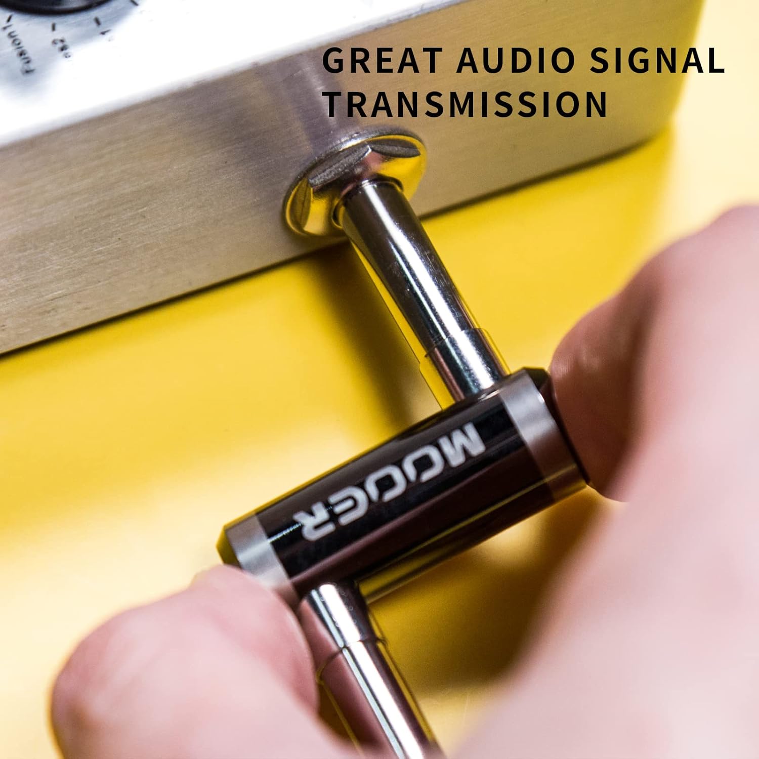 MOOER E7 Polyphonic Guitar Synth Pedal Electronic Synthesizer with Z Shape Pedal Connector PC-Z (3Pack)