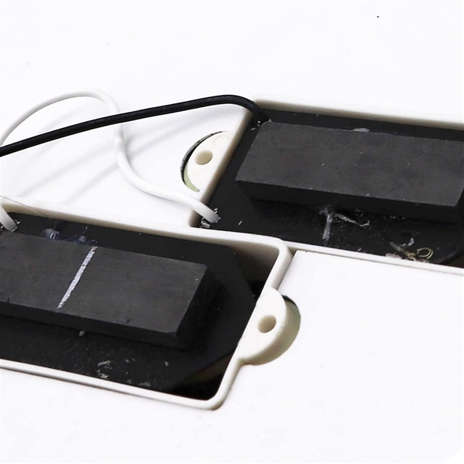 KESHUO Black PB P Bass 3 Ply Prewired Loaded Pickguard Pickup for Precision Bass Guitar Accessories Loaded Pickguard Pre-Wired