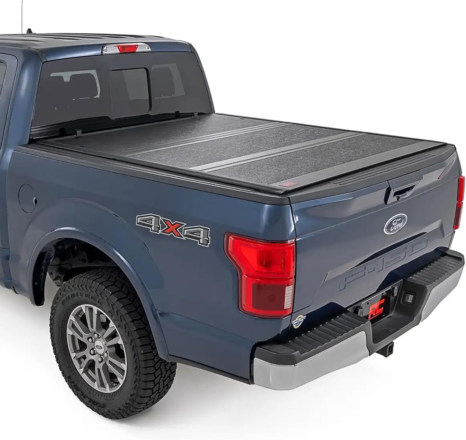 Rough Country Hard Tri-Fold Tonneau Cover for Ford F-250 & F-350 Super Duty (2017-2026) - Low-Profile Aluminum Truck Bed Cover, Fits 6'10 (81.9