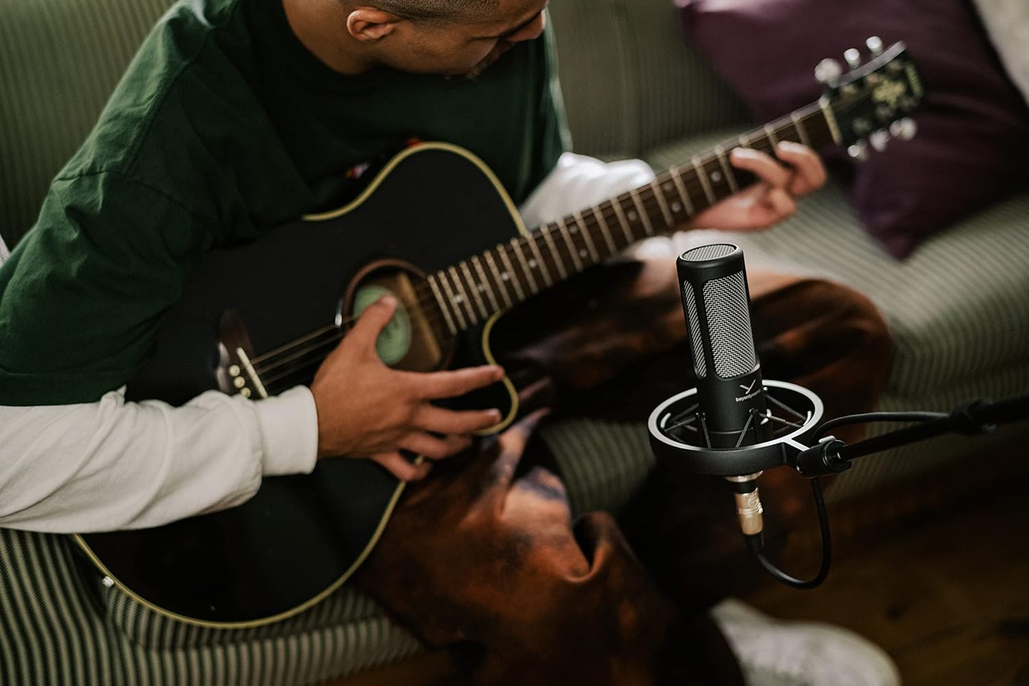 beyerdynamic PRO X M90 Side Addressed Condenser Microphone with Storage Bag, Pop Filter, and Shock Mount