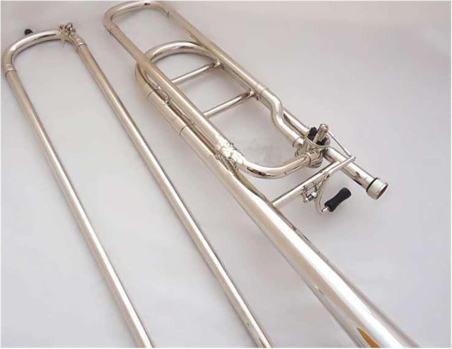 FLFL Student Trombone Bb/f Tune Bach Tenor Trombone Nickel Plated Musical Instrument with Mouthpiece Cleaning Stick Case