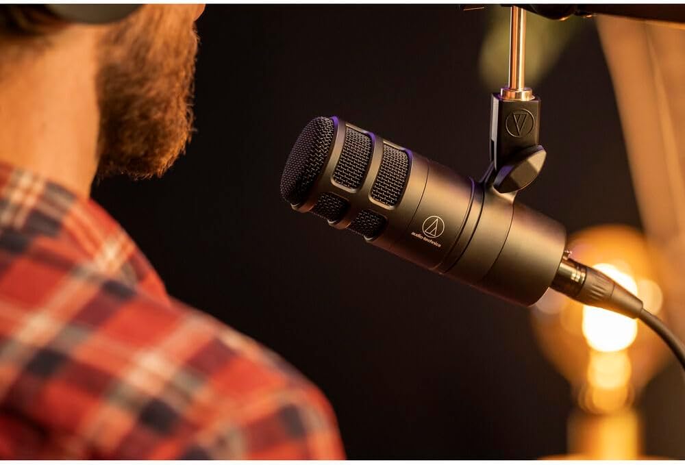Audio-Technica AT2040 Hypercardioid Dynamic Podcast Microphone Bundled with 20ft XLR Cable + Microphone Arm (3 Items)