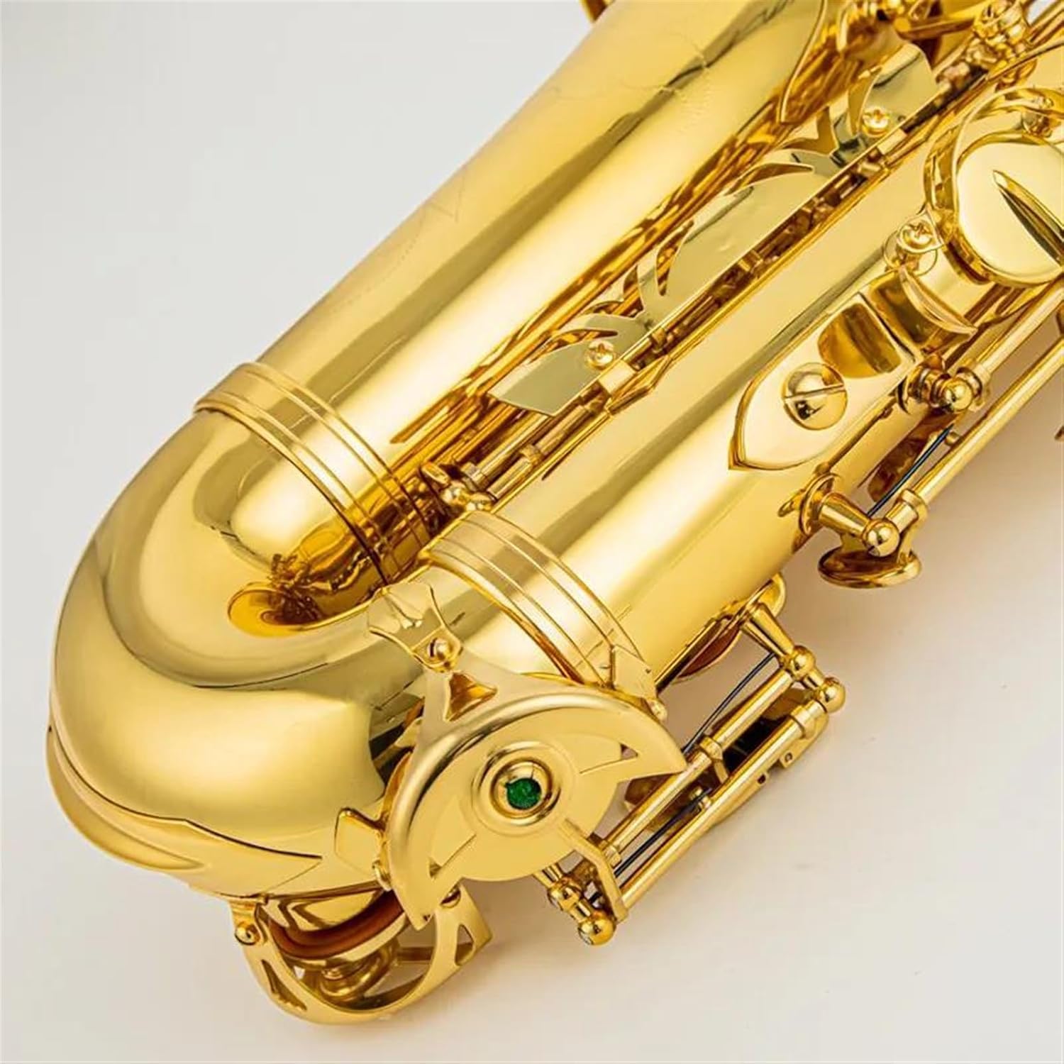 Woodwind Instruments Alto Eb Saxophone Brass Gold Lacquer Music Instrument E-Flat Sax With Case Accessories