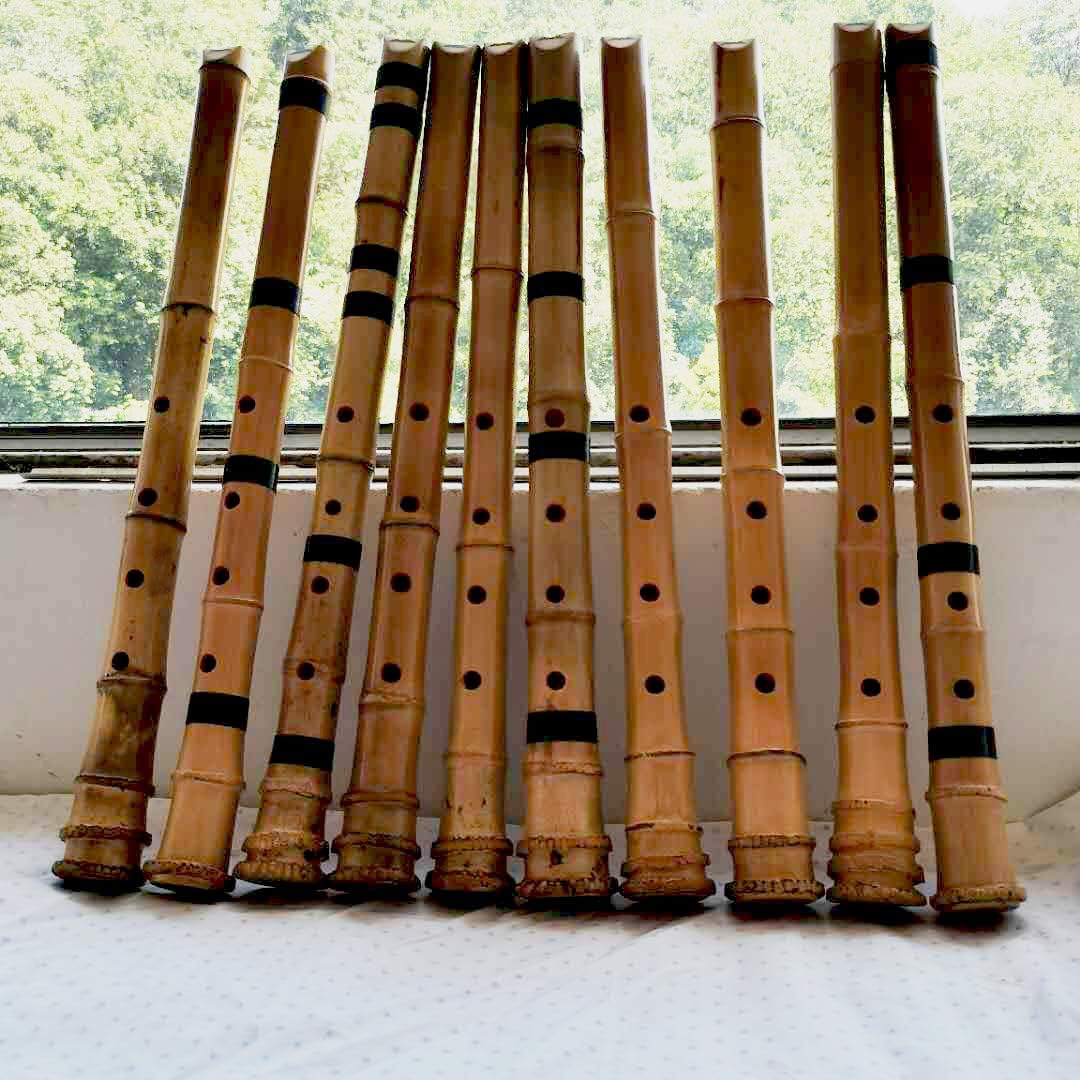 Zen traditional Shakuhachi Pentatonic end-blown flute with natura bell root. KINKO-ryu 1.8 feet .professional quality, play all ocataves.Good for seasoned flautist, good for any level player,Zen
