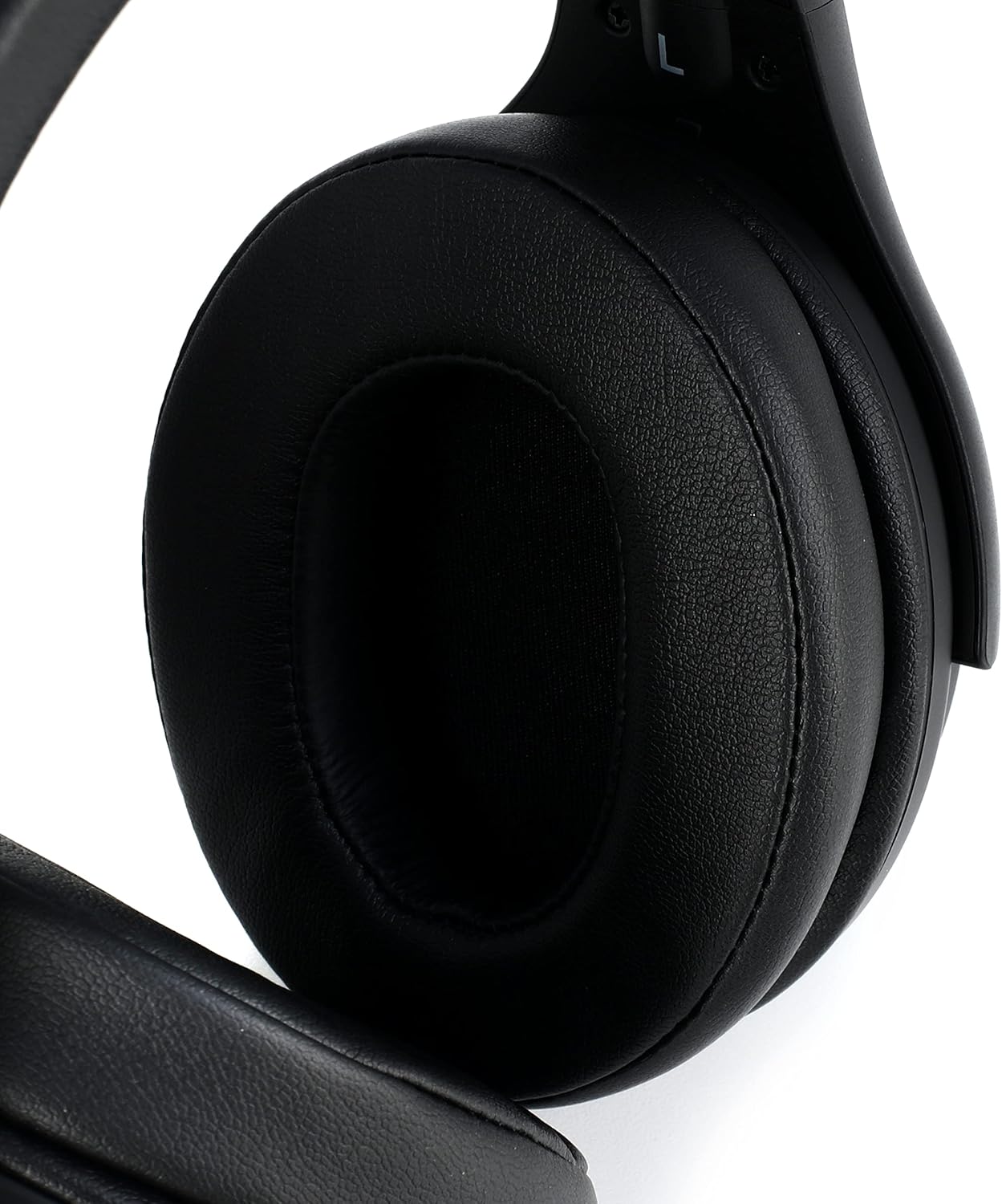 AUDIX A150 Studio Reference Closed-Back Headphones for Mixing and Mastering - Black