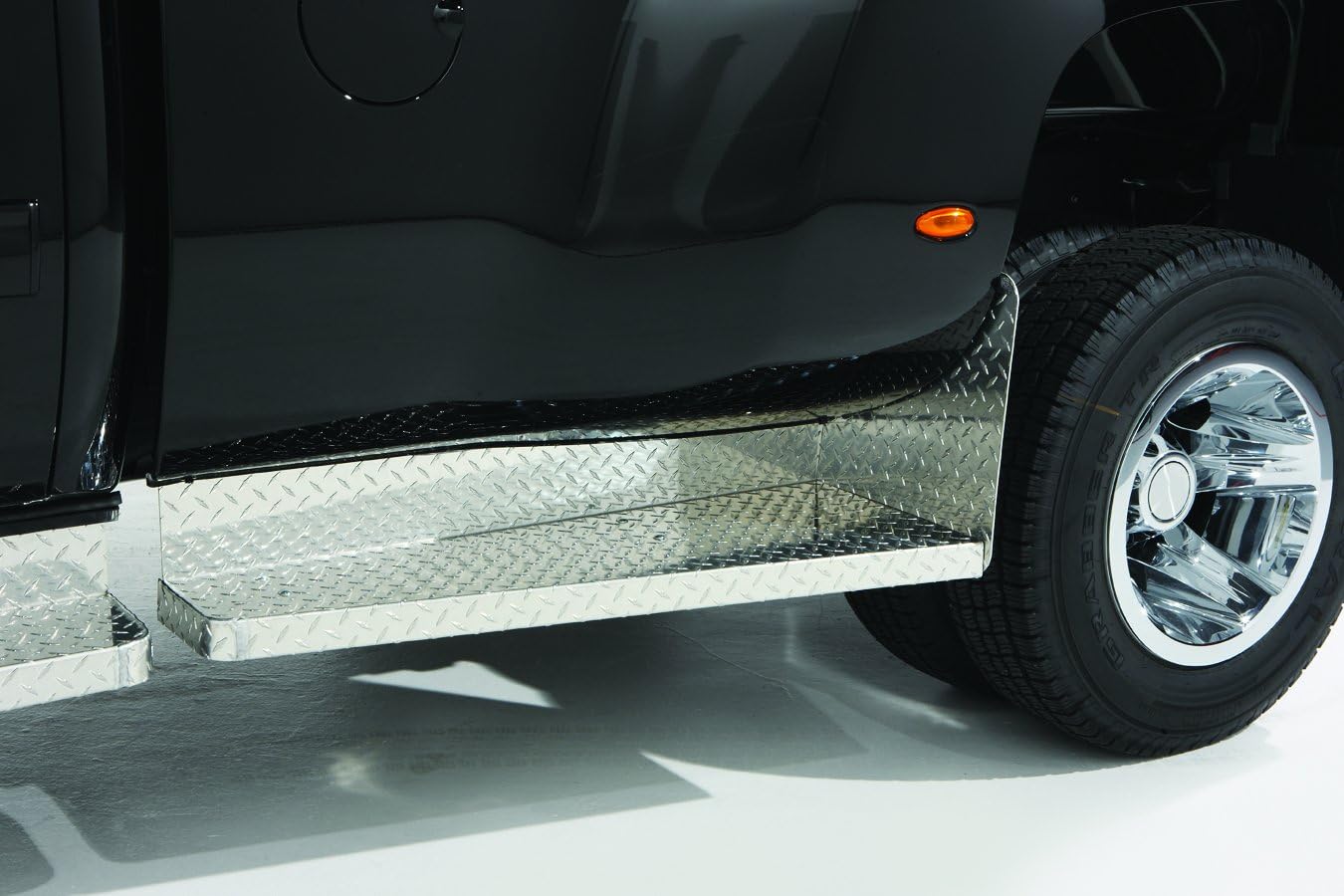 Dee Zee DZ3306 Brite-Tread Side Box Boards