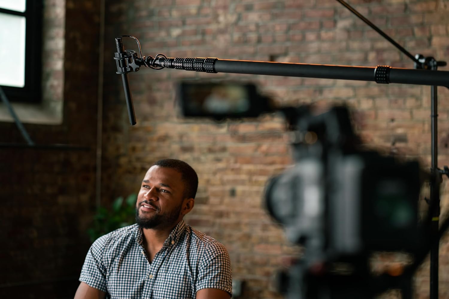 SENNHEISER Wired Professional MKH 416-P48U3 Short Shotgun Interference Tube Microphone,Black