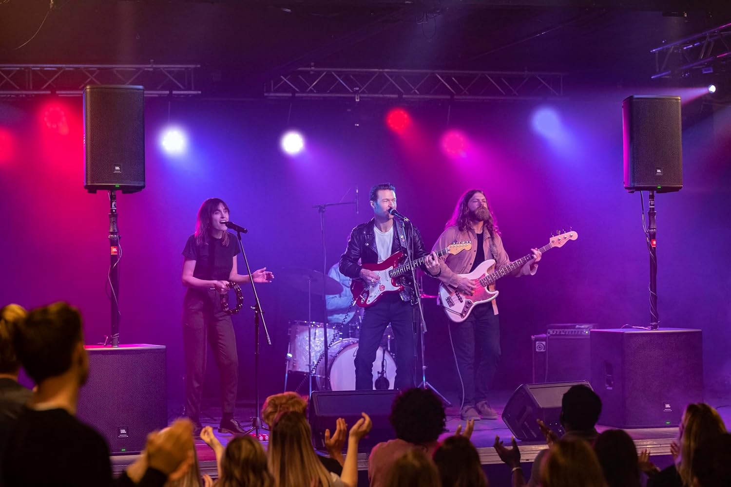 JBL Professional EON718S Powered PA Subwoofer with Bluetooth, 18-inch, Wired Electric, Black