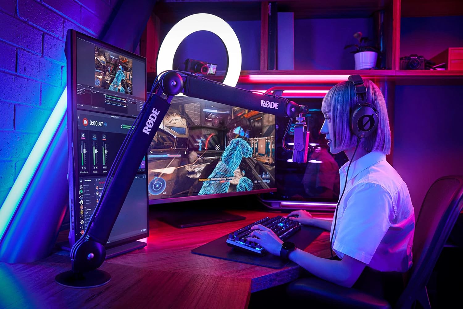 Rode NTH-100 Professional Over-Ear Headphones with Rode PSA1+ Microphone Boom Arm and StreamEye Polishing Cloth (Bundle of 4)