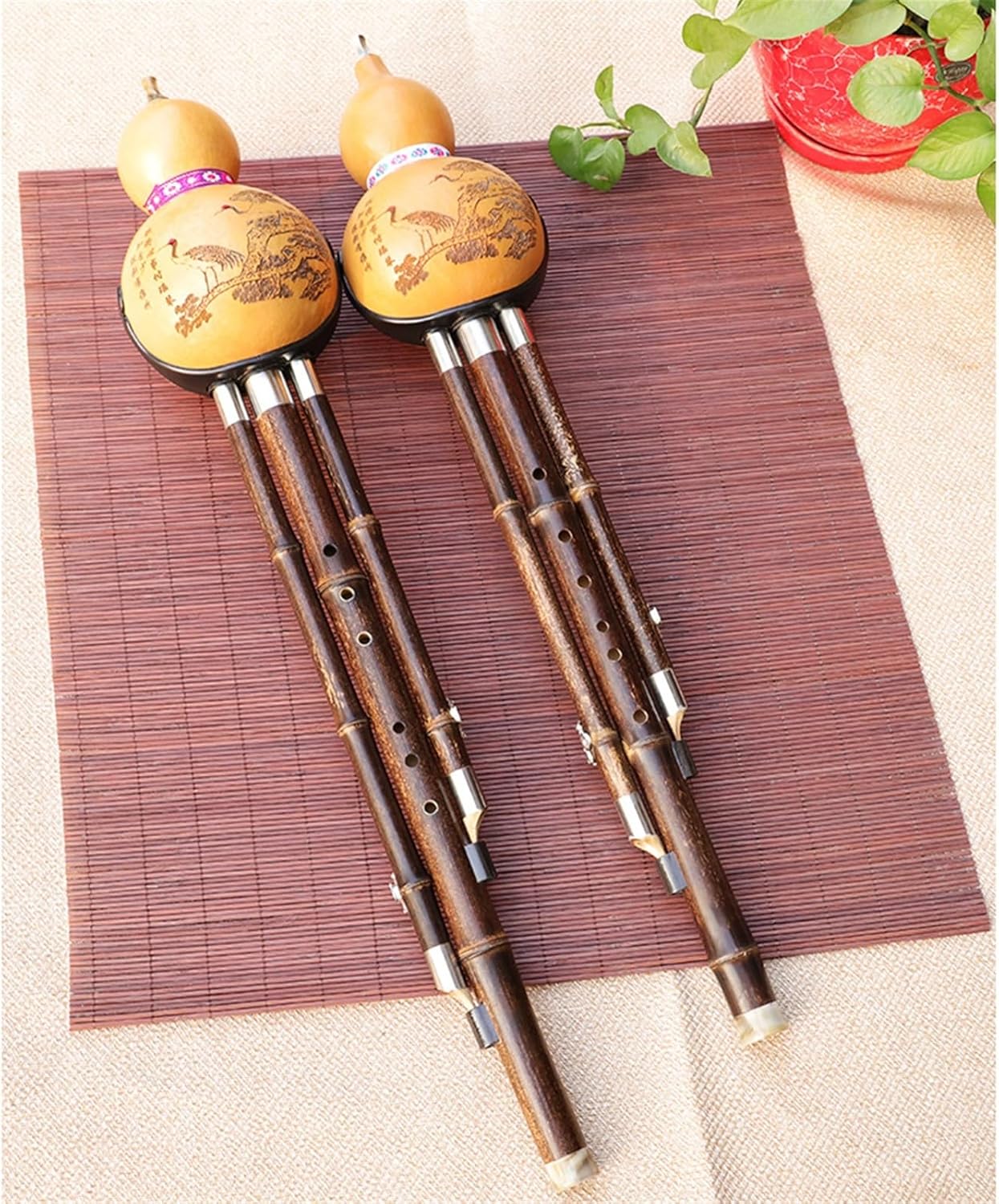 Hulusi flute, Hulusi Large B Flat Key C Major D Major Key Small Position Easy-press Hole Bass Instrument With Box Pendant(C Key)