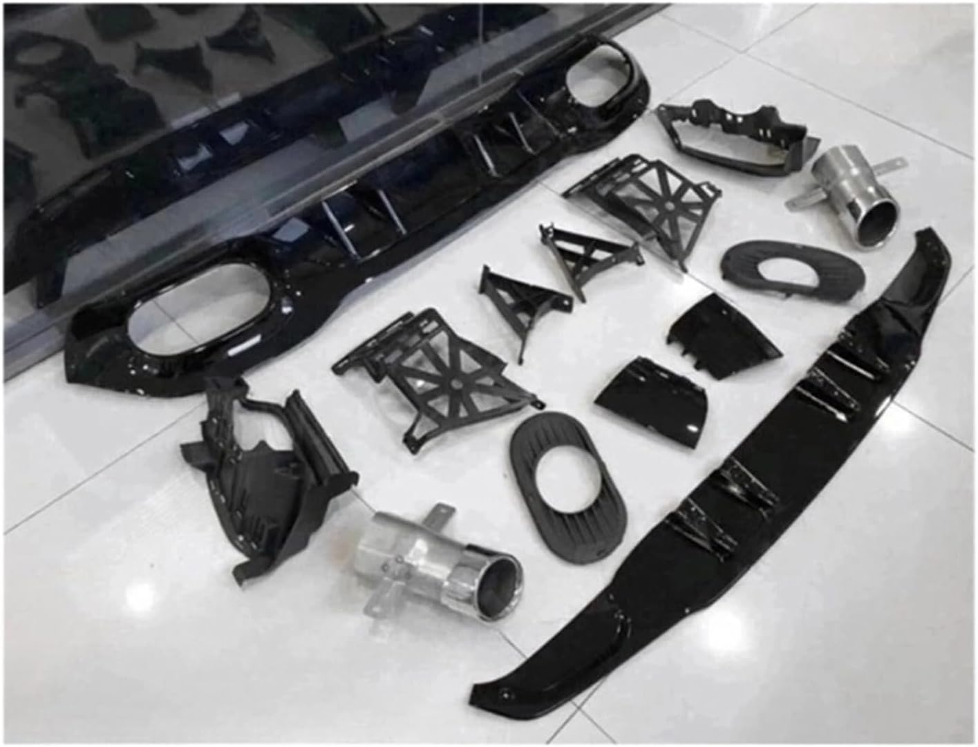 PP Car Bodykits Rear Bumper Lip Diffuser Splitters Exhaust Pipe Tips Compatible For Mercedes Benz A Class W177 A180 A200 A250 A35 2019 2020(Silver For Hatchback)