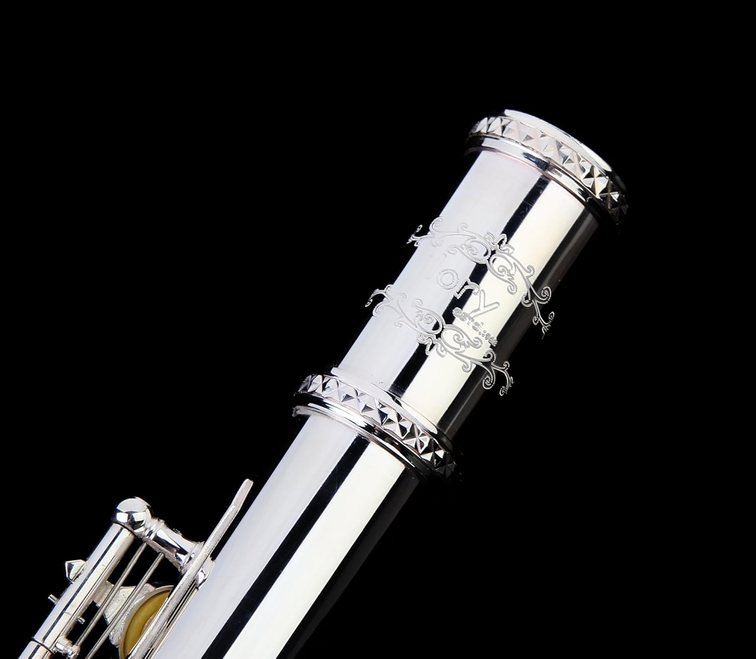Glory HAND-ENGRAVED SILVER PLATED HIGH GRADE FLUTE 17 Hole OPEN/CLOSED C Flute With Case, Tuning Rod and Cloth and Gloves,HIGH GRADE HAND ENGRAVED