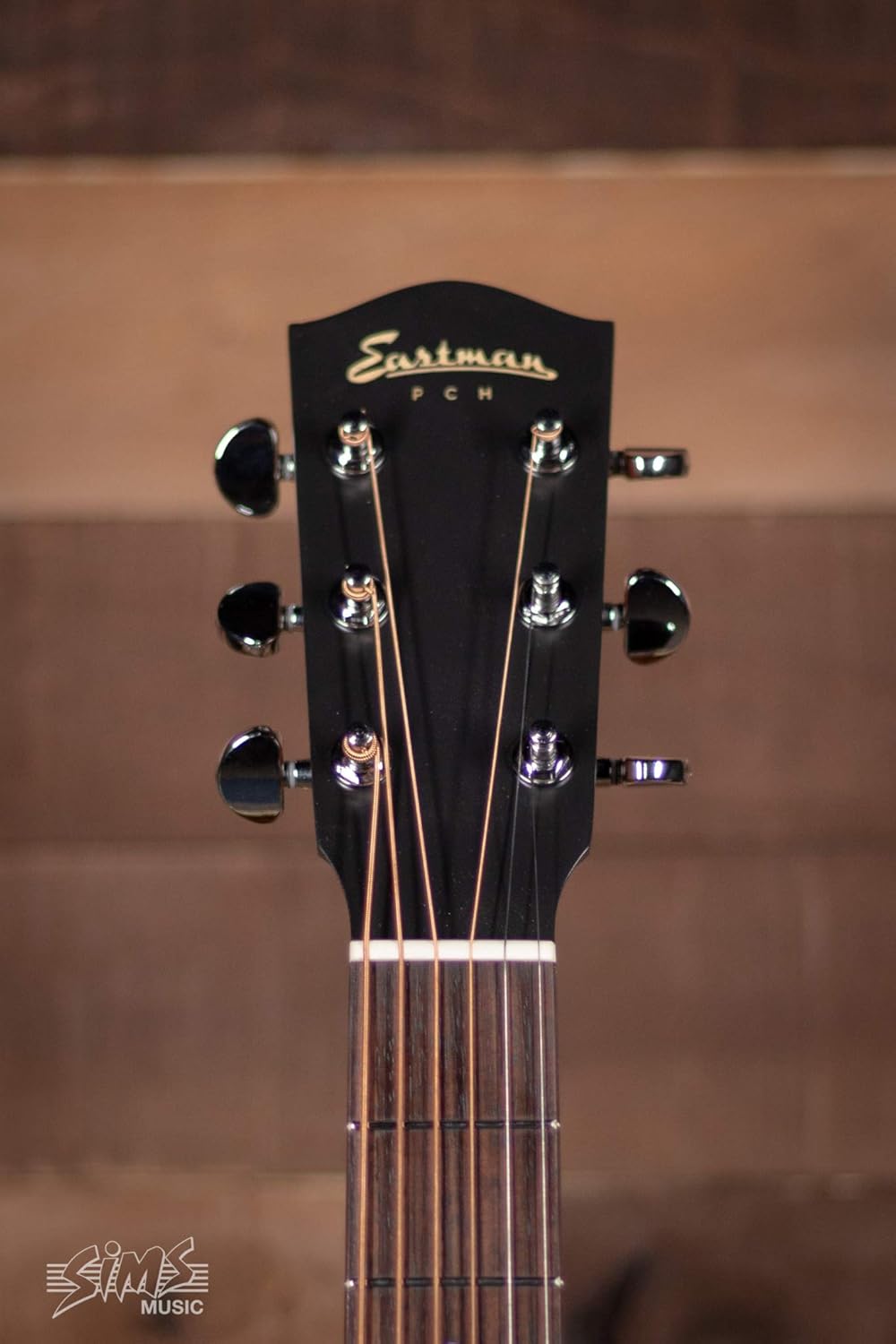 Eastman Guitars PCH2-D Acoustic Guitar - Natural