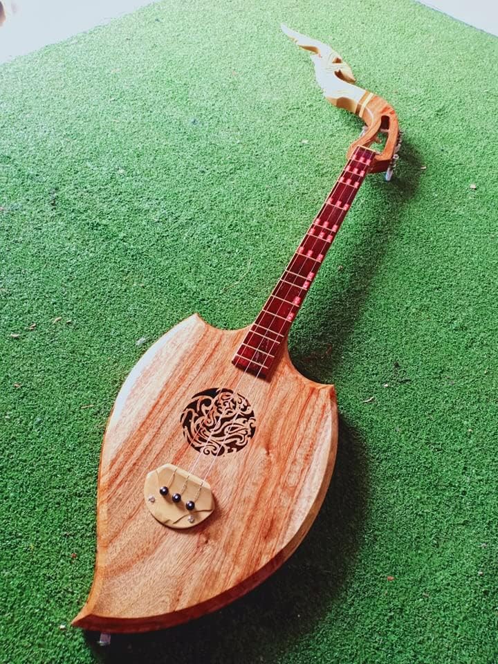 Isarn Acoustic Phin 3 Strings, Isan Thai Lao Guitar Musical Instrument, Traditional Thai Classical Musical Pin102