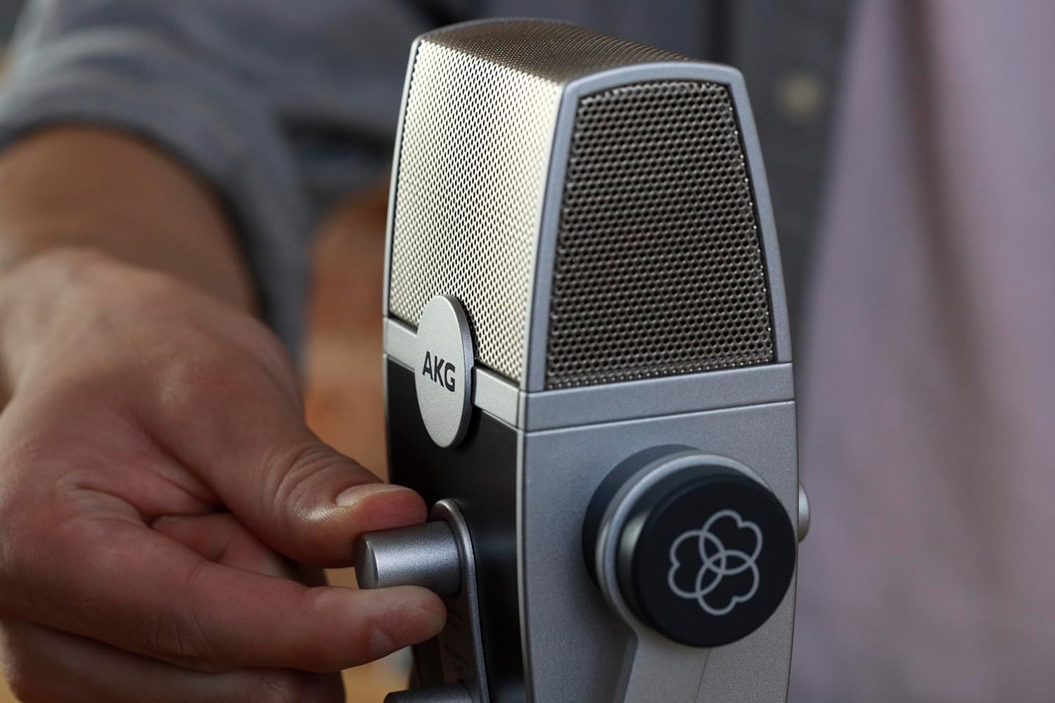 AKG Pro Audio Lyra Ultra-HD USB C Microphone for Recording, Streaming, Gaming, Podcasting, ASMR on PC and Mac, Condenser Mic for Laptop or Computer, Adjustable Stand, Plug and Play – Blue and Silver