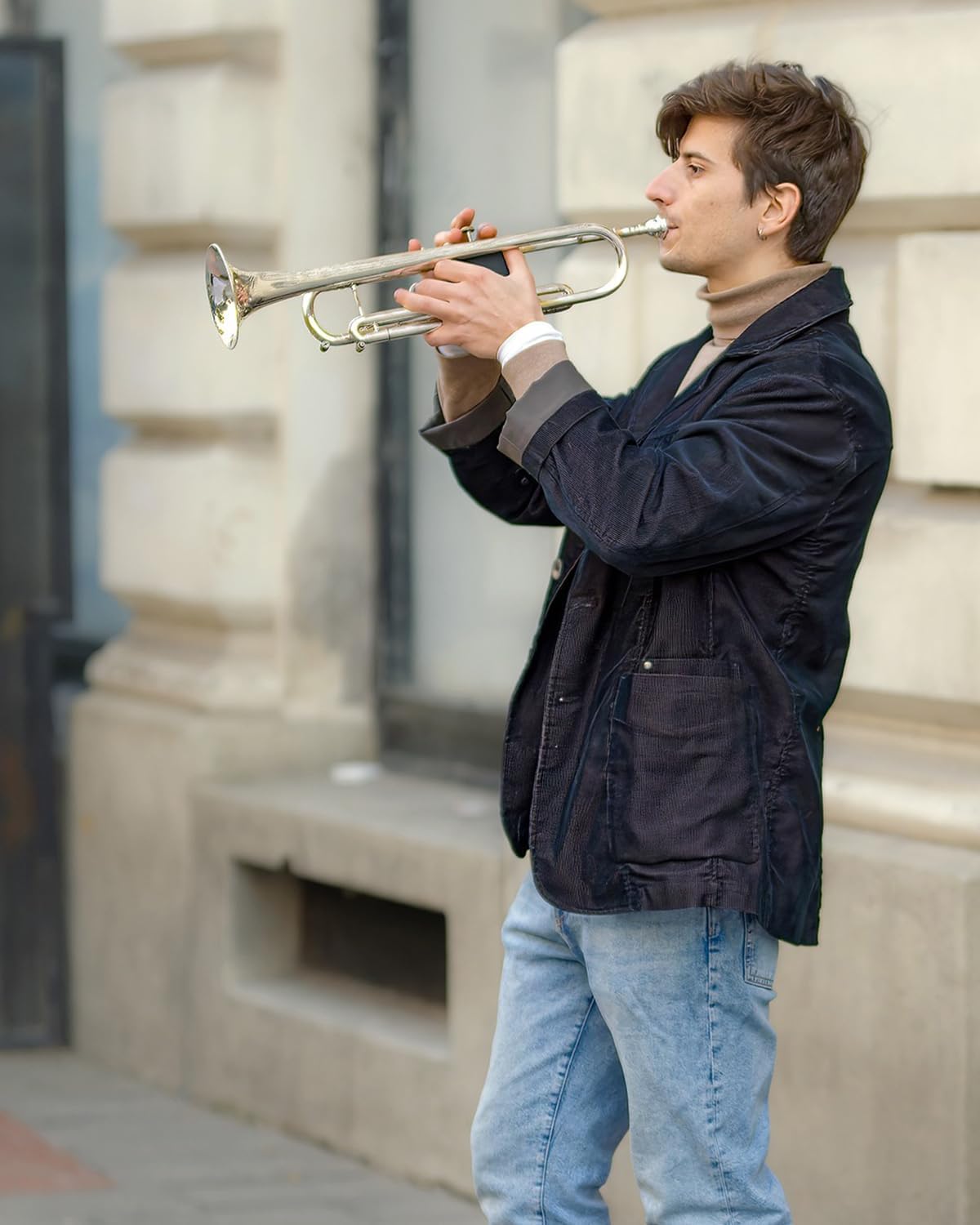 Bb Standard Trumpet Set for Beginner or Advanced Student, Brass Student Trumpet Instrument with Hard Case, Cleaning Kit, 7C Mouthpiece and Gloves (Nickel)