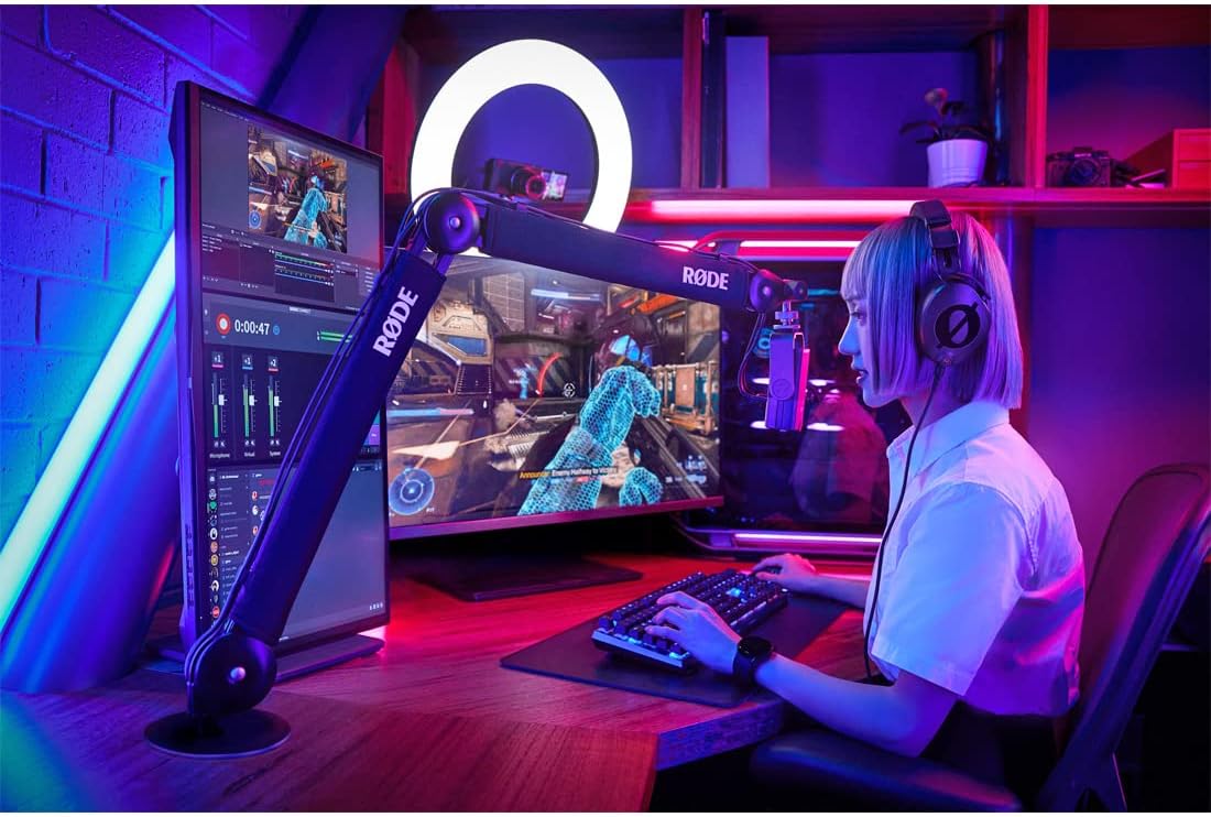 Rode NTH-100 Professional Closed-Back Over-Ear Headphones (Black) Bundle with Auray HPDS-B Headphone Stand and 3.5mm Stereo Extension Cable