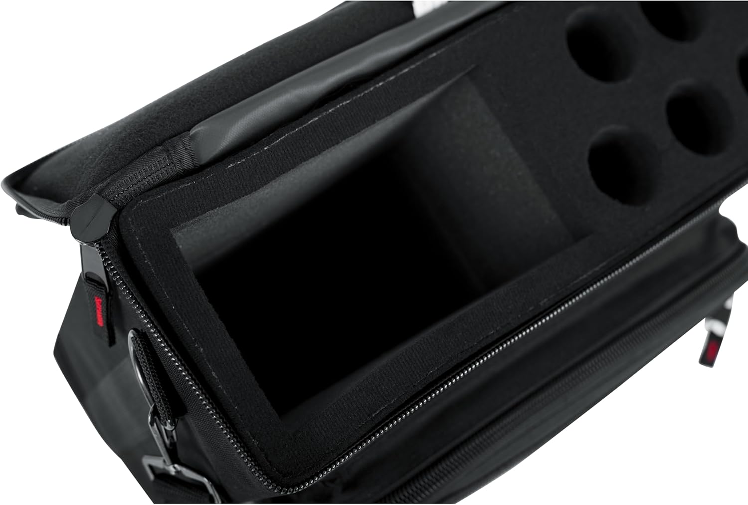Gator Cases Padded Microphone Carry Bag, Holds (5) Wireless Microphone Systems, (GM-5W)