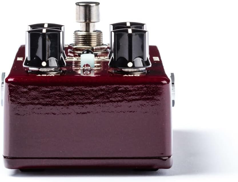 Briskdrop MXR M85 Bass Distortion Pedal Bundle with Dunlop Pick Pack and Super Bright Bass Strings M85-PVP117-DBSBN 0