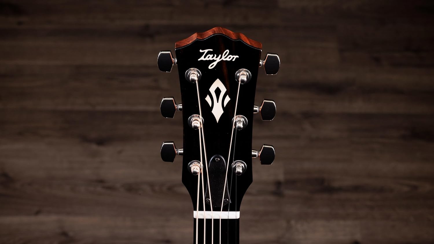 Taylor Gold Label 714e Acoustic-electric Guitar - Natural with Firestripe Pickguard