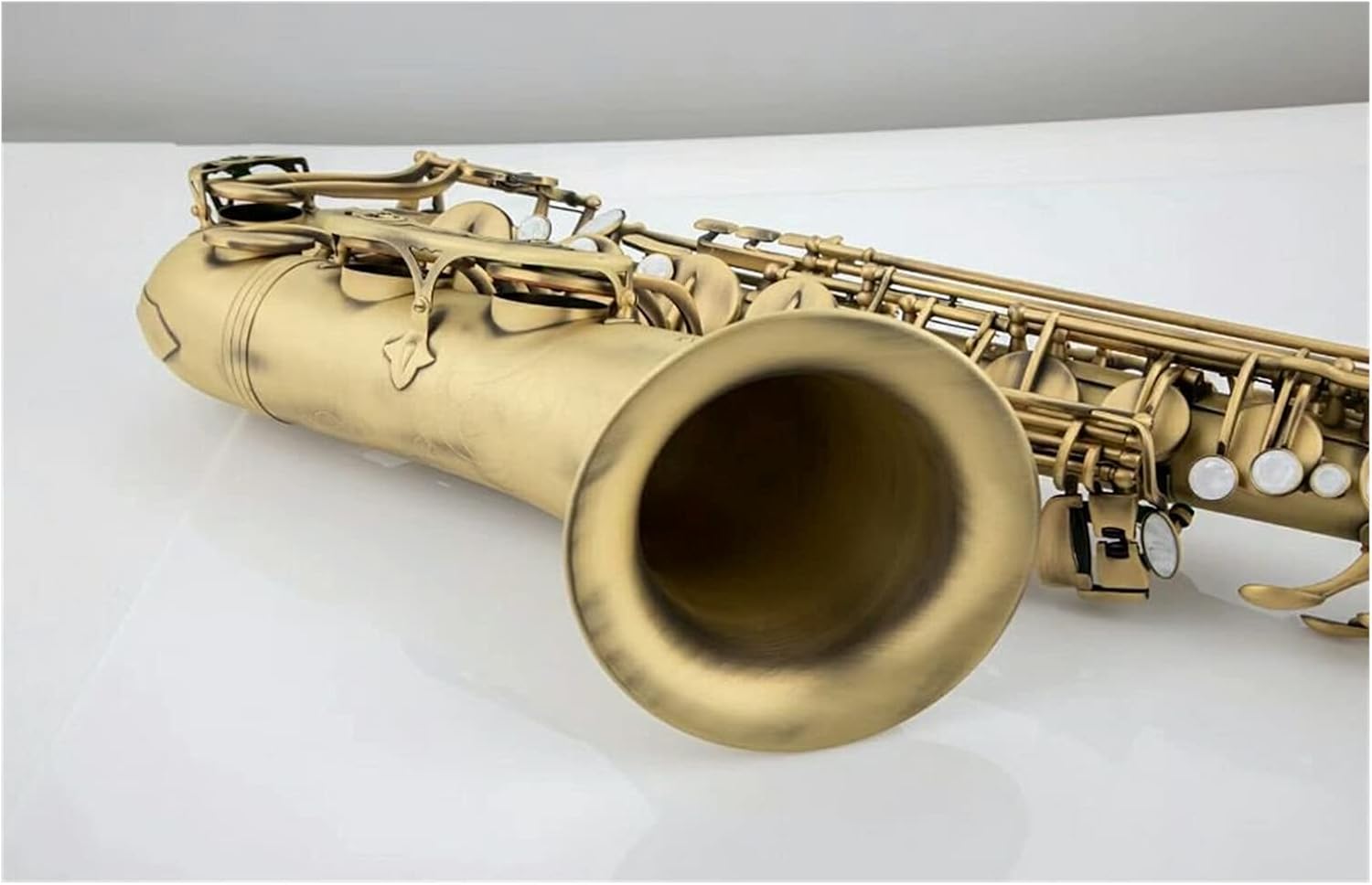 Sax Beginners Kit Tenor Saxophone Bb Tune Brass Antique Copper White Natural Shell Button Music Instrument Sax with Mouthpiece Case Wind Instrument