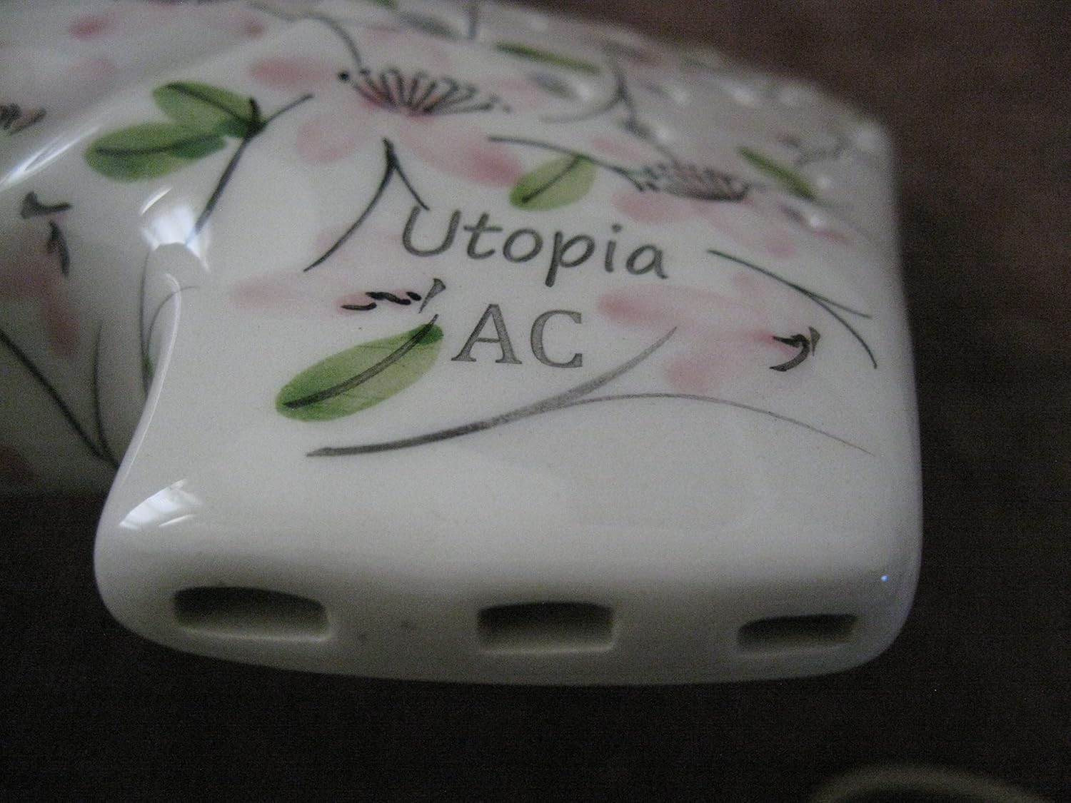 Utopia Ceramic Gross White w. scattered Romantic Cheery Blossom Pattern Alto C Key / 3 Octave Chromatic Range Ceramic Ocarina - High temperature Kiln Treated good Hardness Endurability