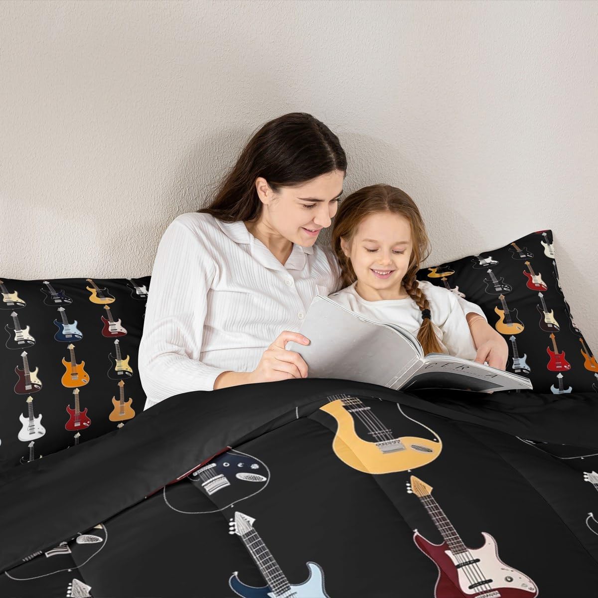 Manfei Colorful Guitar Comforter Set King Size,Musical Instruments Artistic Guitars Bedding Set 3 Pcs for Adults,Rock Bass Music Lovers Comforter,Black Duvet Insert,2 Pillowcases