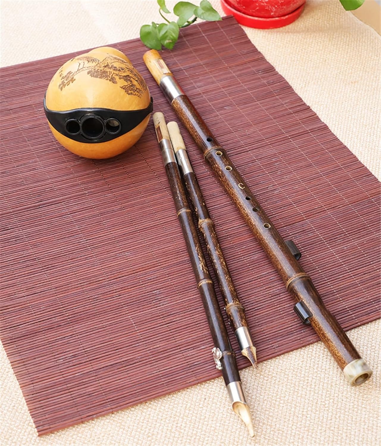 Hulusi flute, Hulusi Large B Flat Key C Major D Major Key Small Position Easy-press Hole Bass Instrument With Box Pendant(C Key)