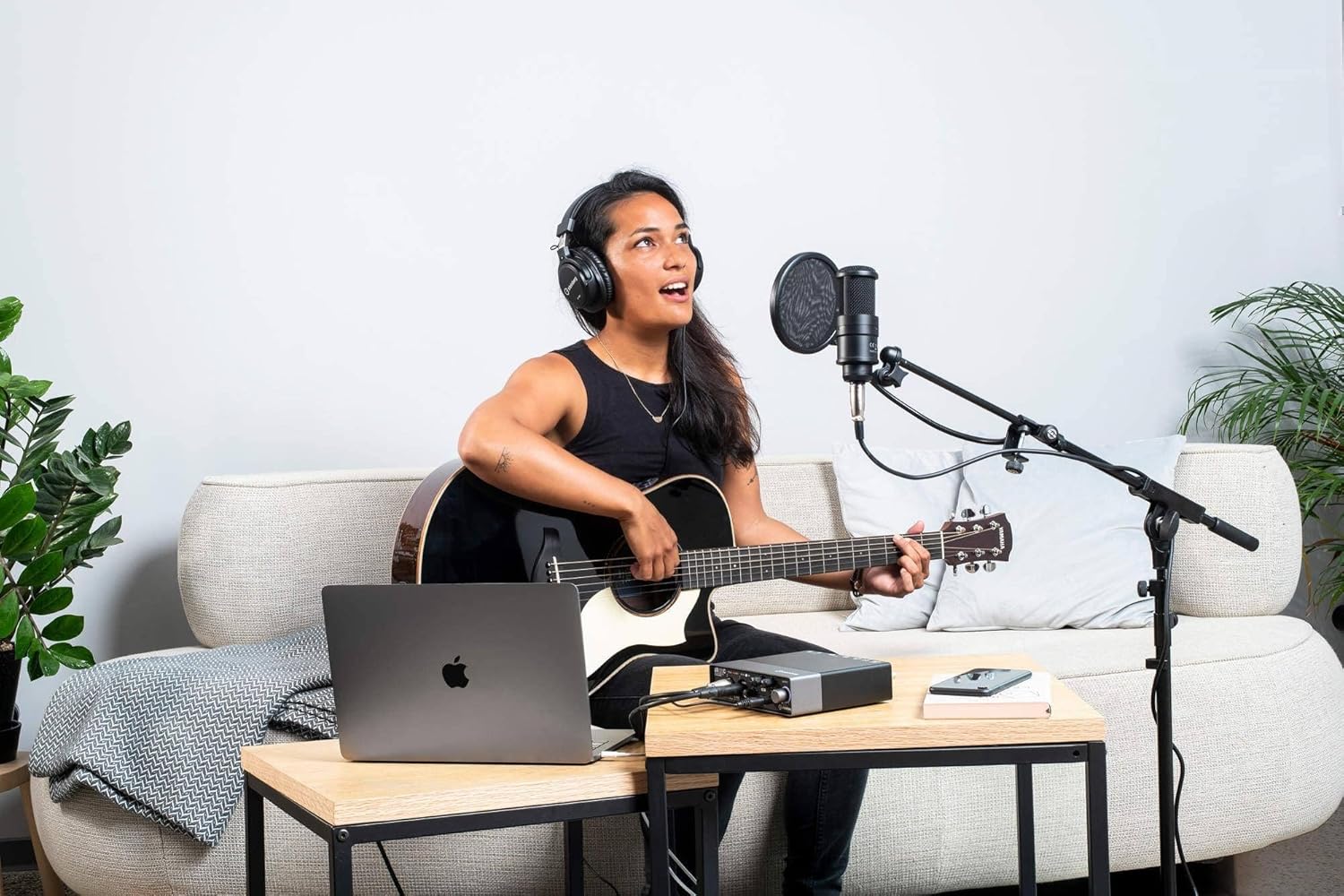 Steinberg UR22C USB 3.0 Studio Bundle with with Cubase AI and Cubasis LE