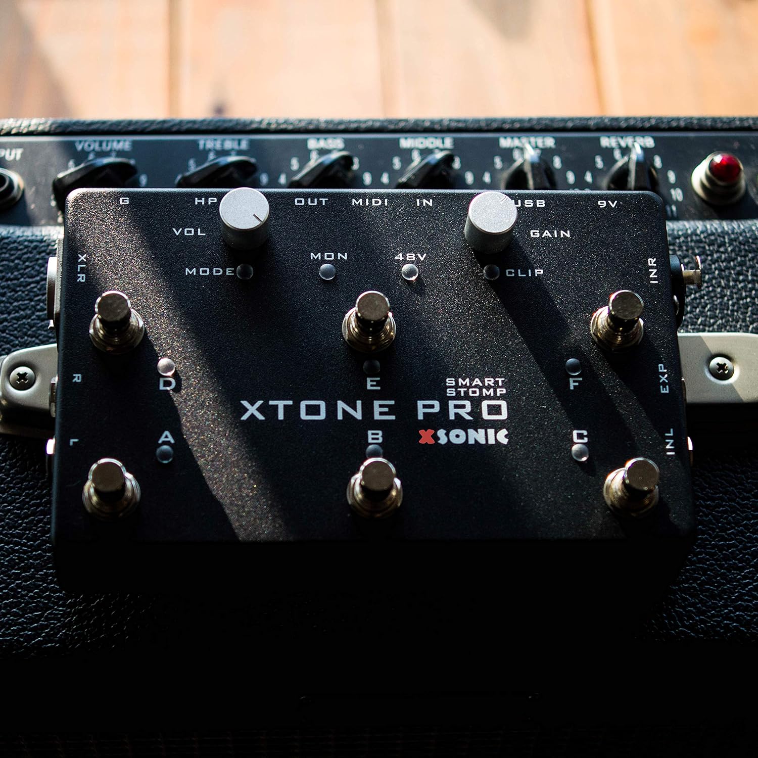 XTONE PRO 192K Professional Mobile Audio Interface & Ultra Low Latency & 192KHz & 114dB & Two input & Mic preamp & expression pedal