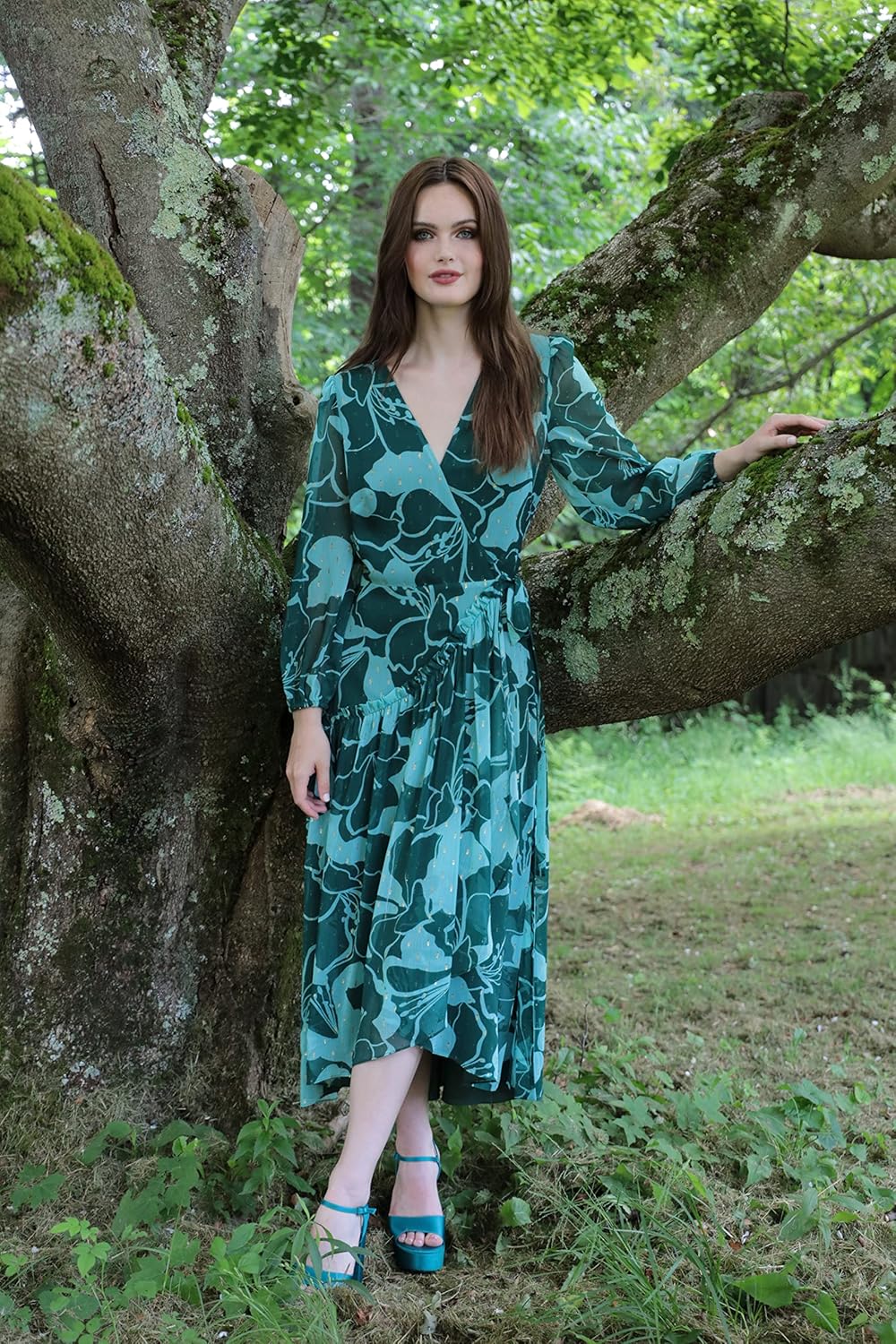 Donna Morgan Women's 3/4 Sleeve Wrap Midi Dress