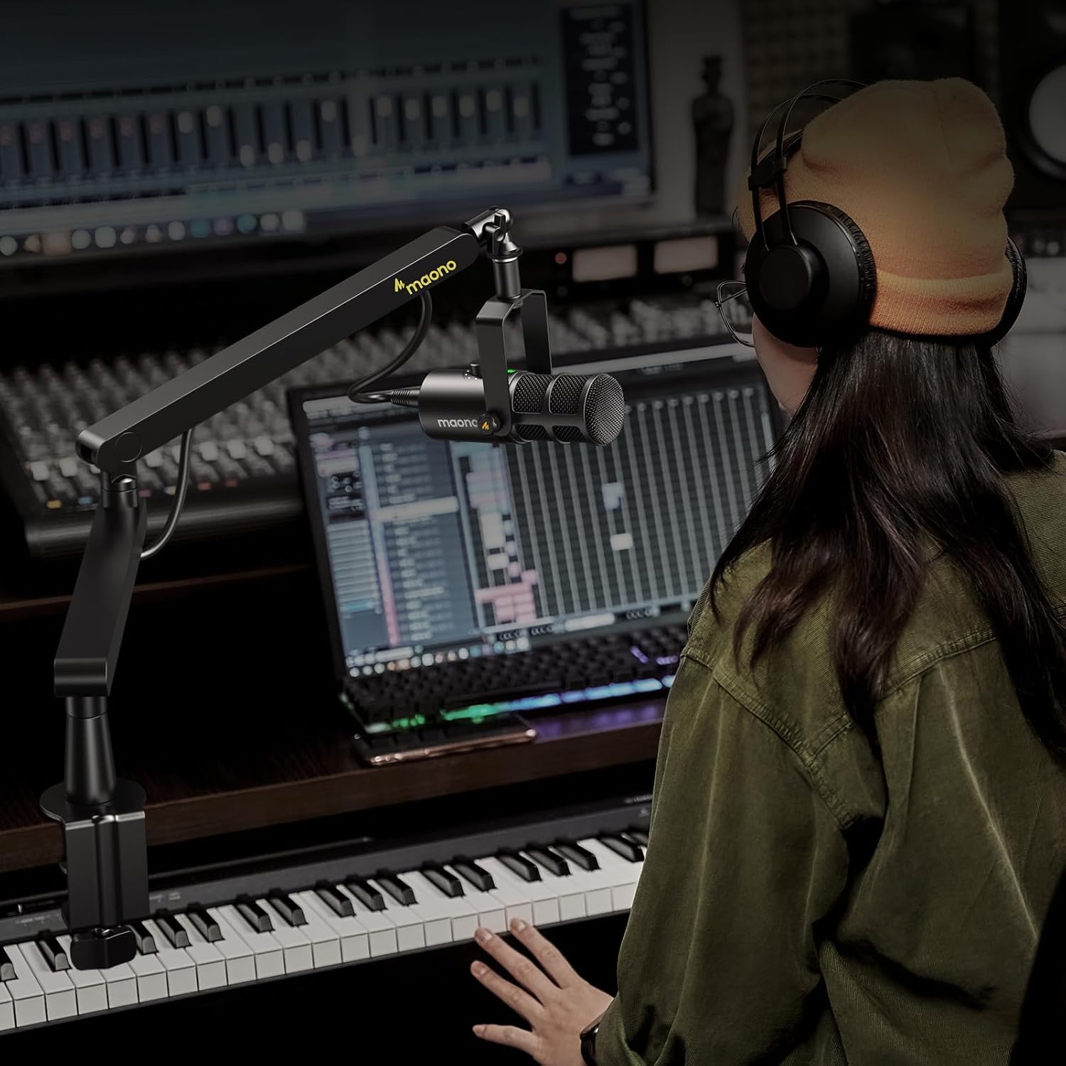 MAONO PD400X Dynamic Microphone with BA92 Boom Arm Bundle for Podcast, Studio, Streaming, Recording, Vocal