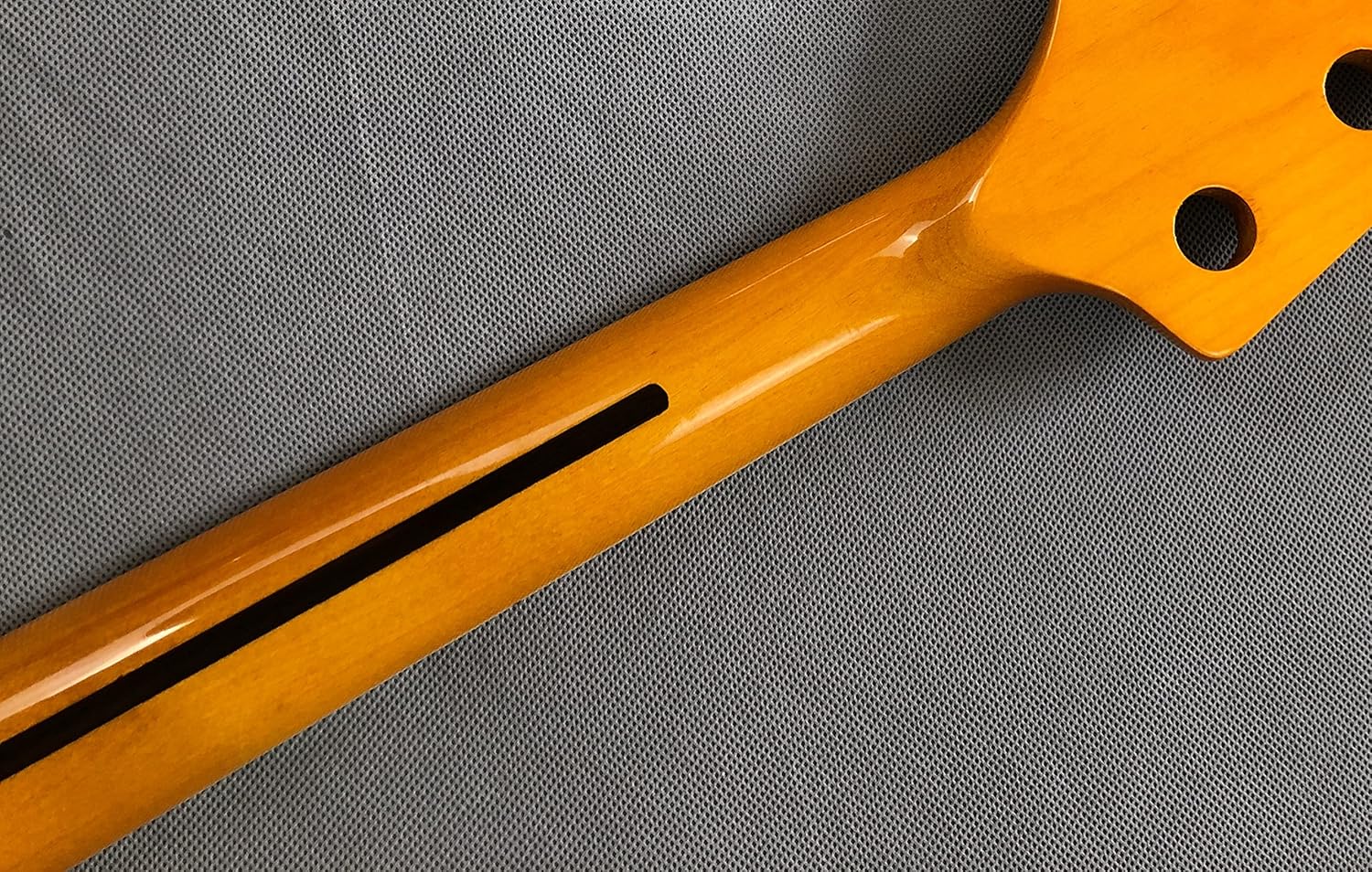 4 String Electric guitar bass neck Maple20fret 34inch Rosewood fingerboard Yellow gloss DIY