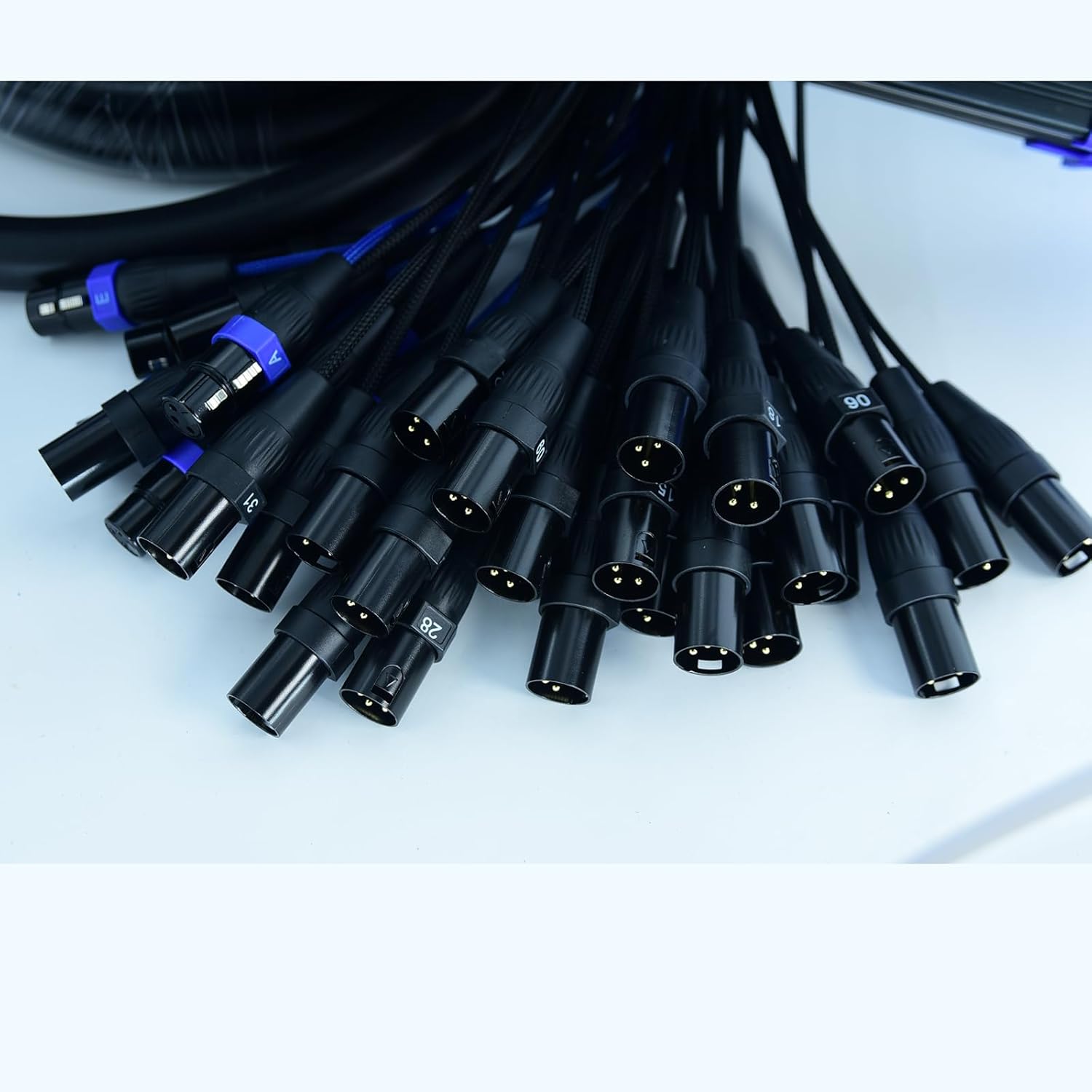 Arklove 32 Send Female 8 Return Male 40-Channel Low Profil XLR 1/4