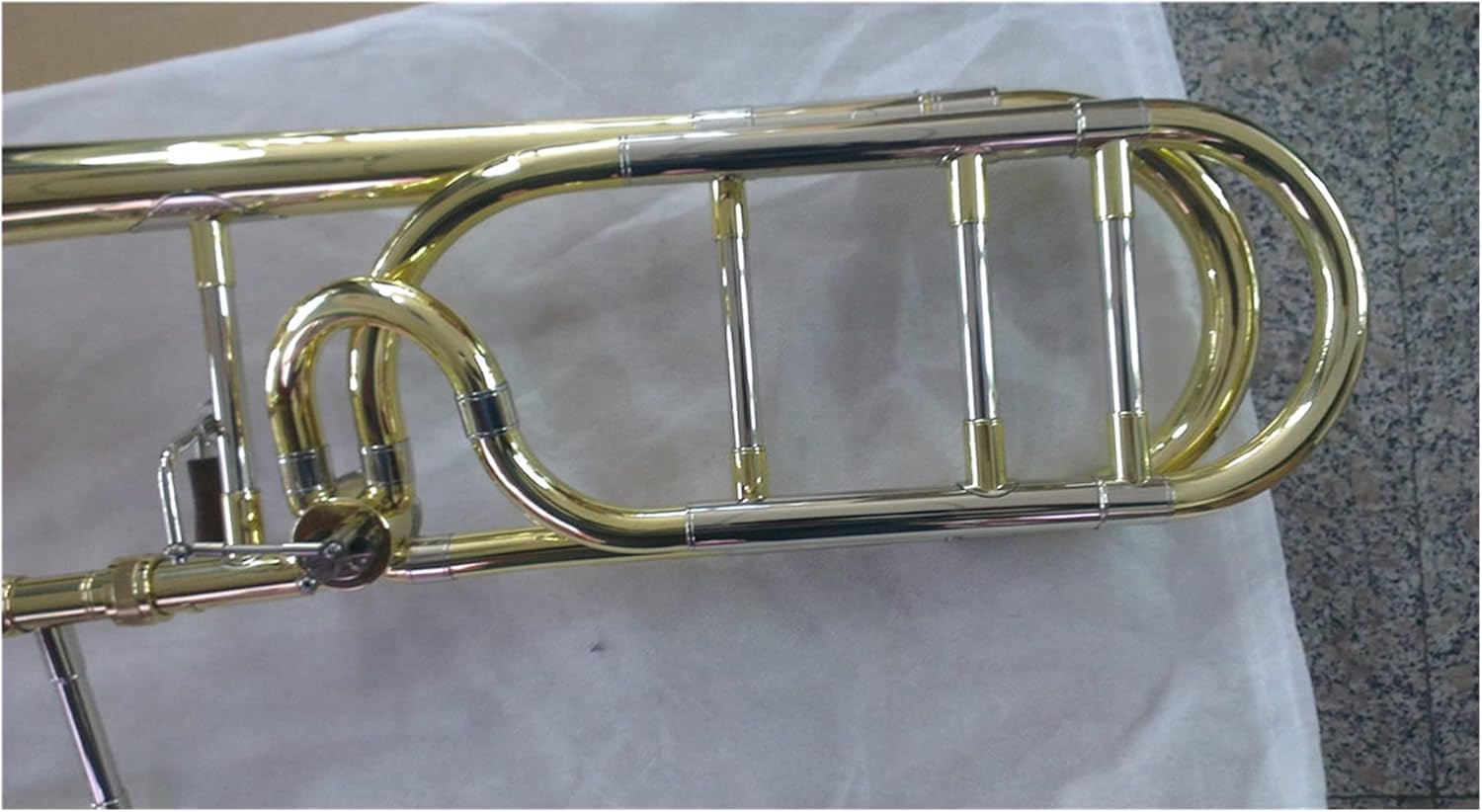 Student Trombone Professional Gold Lacquer Cupronickel Slide Sleeve Tone Bb/F Tenor Trombone Trombone Kit